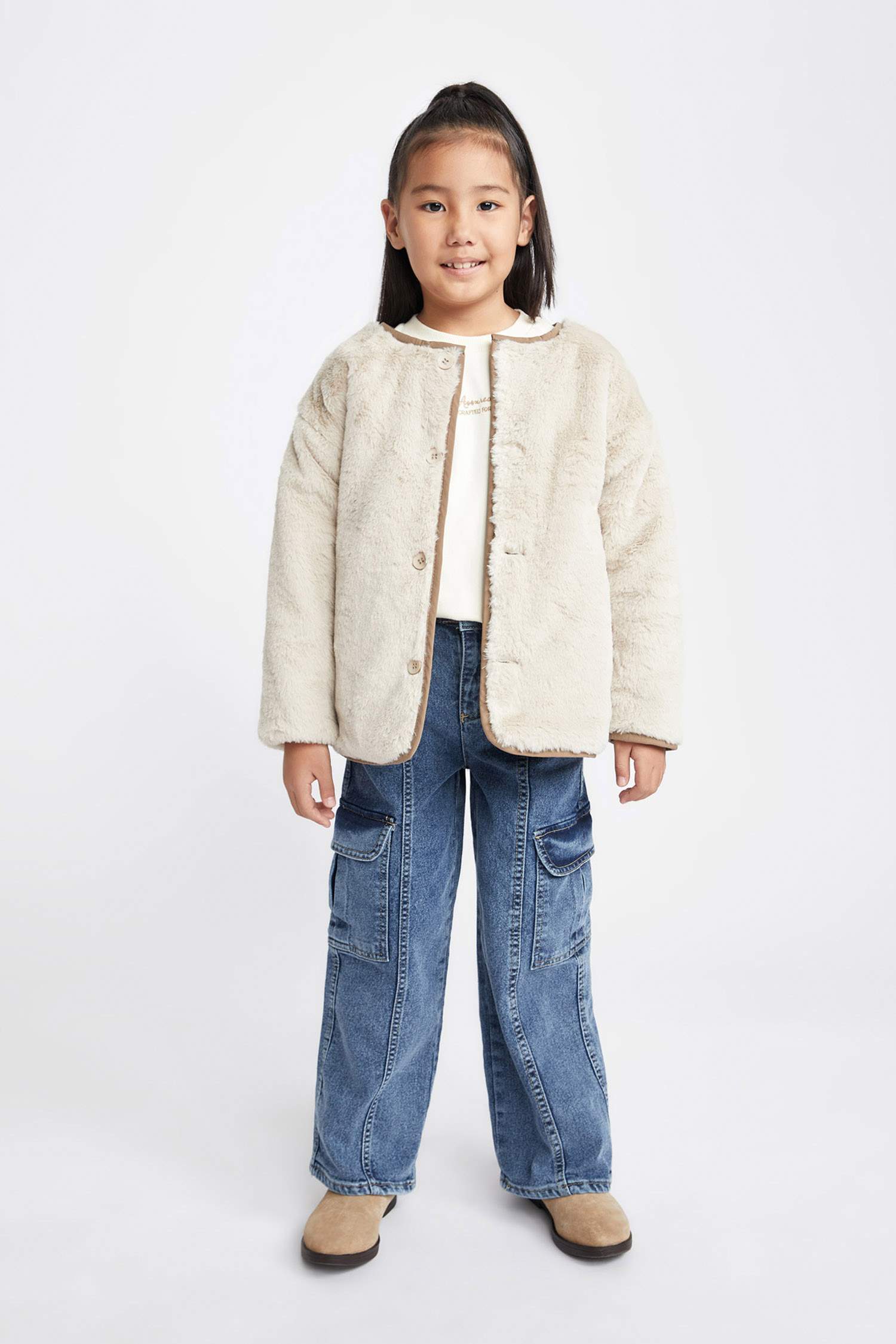 Қыздарға дөңгелек жаға жасанды аң терісі Пальто