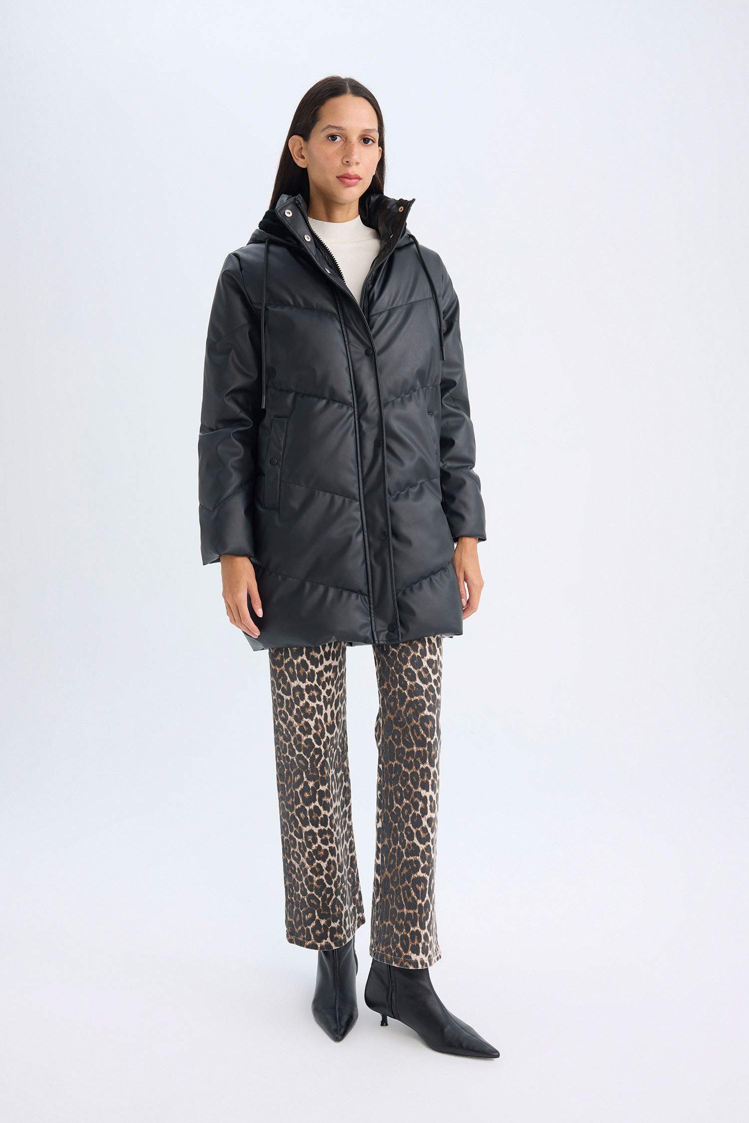 Su İtici Uzun Şişme Mont Parka Isı Yalıtımlı Kapitoneli Kapüşonlu Puffer