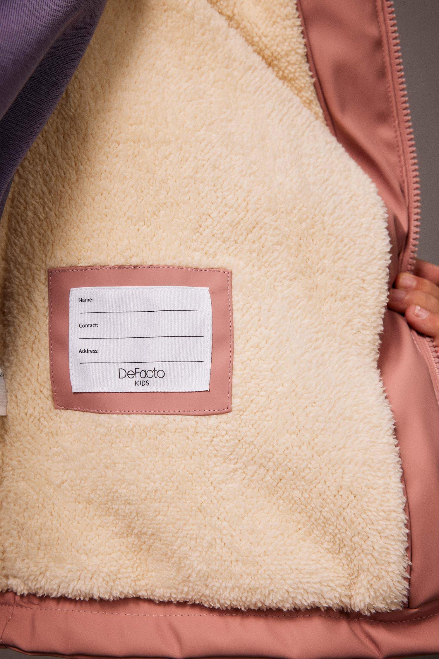 Дождевик с капюшоном для девочек