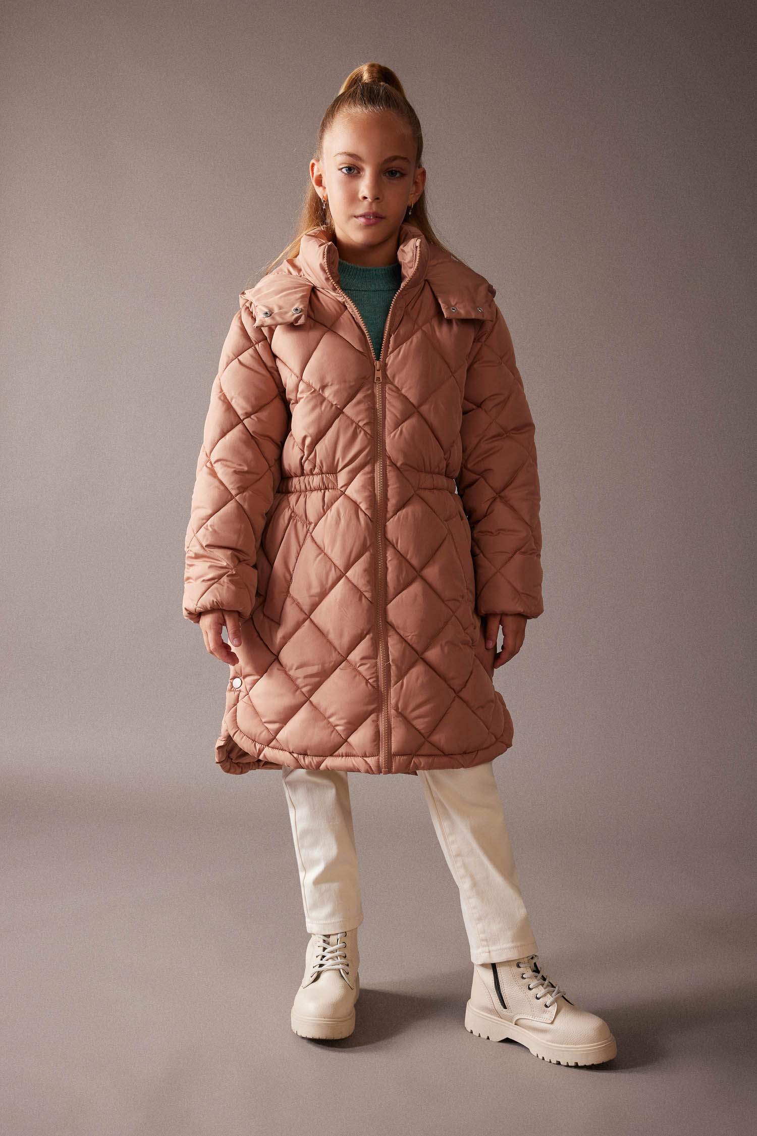 قمصلة نفخ طويل بناتي مبطن بغطاء للرأس