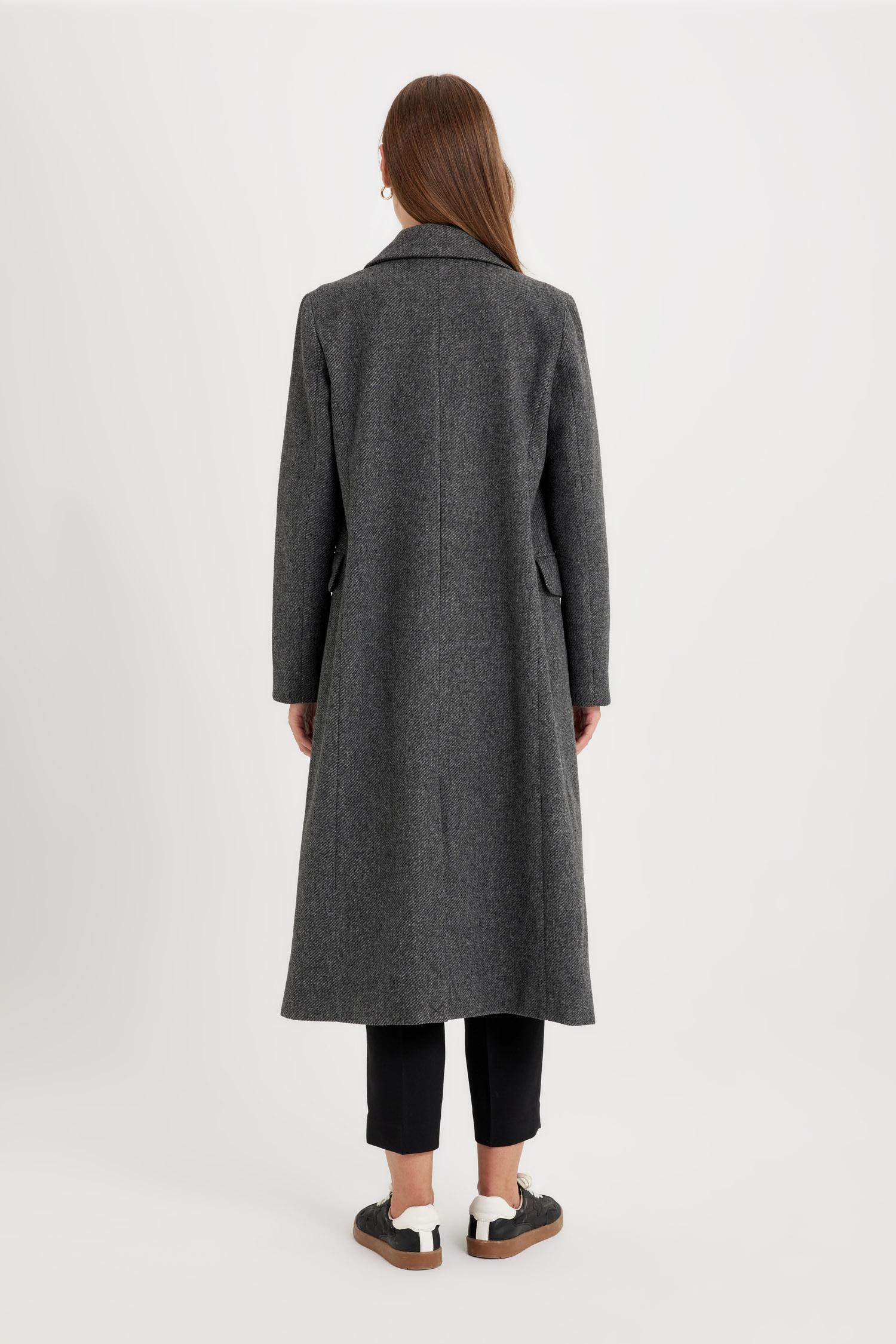 Regular Kalıp Kruvaze Yaka Düğmeli Cepli Uzun Kaşe Kaban