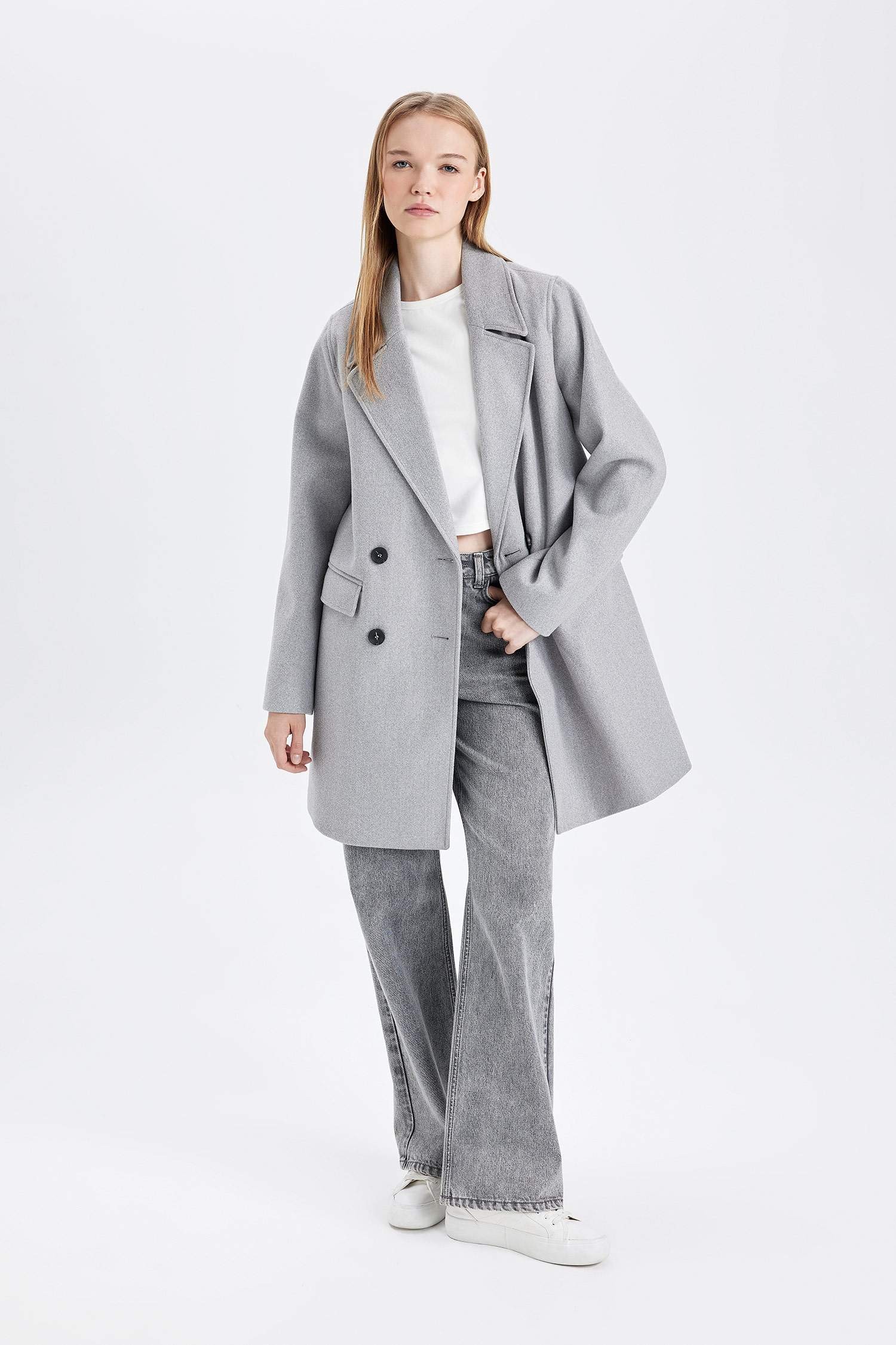 Rüzgar Geçirmez Uzun Kaşe Kaban Oversize Geniş Kalıp Kruvaze Yaka Düğmeli