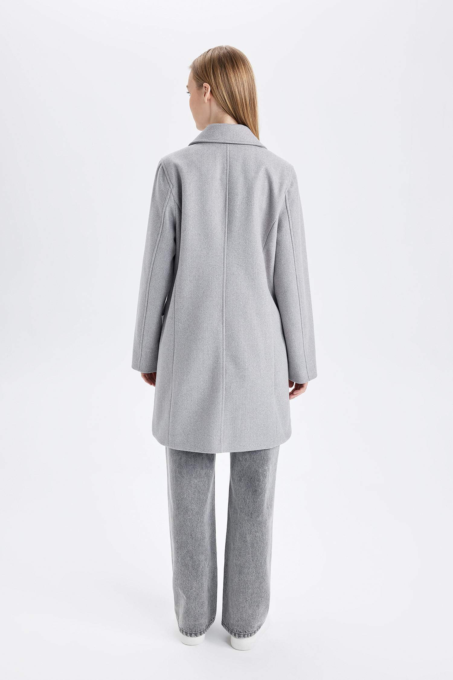 Rüzgar Geçirmez Uzun Kaşe Kaban Oversize Geniş Kalıp Kruvaze Yaka Düğmeli