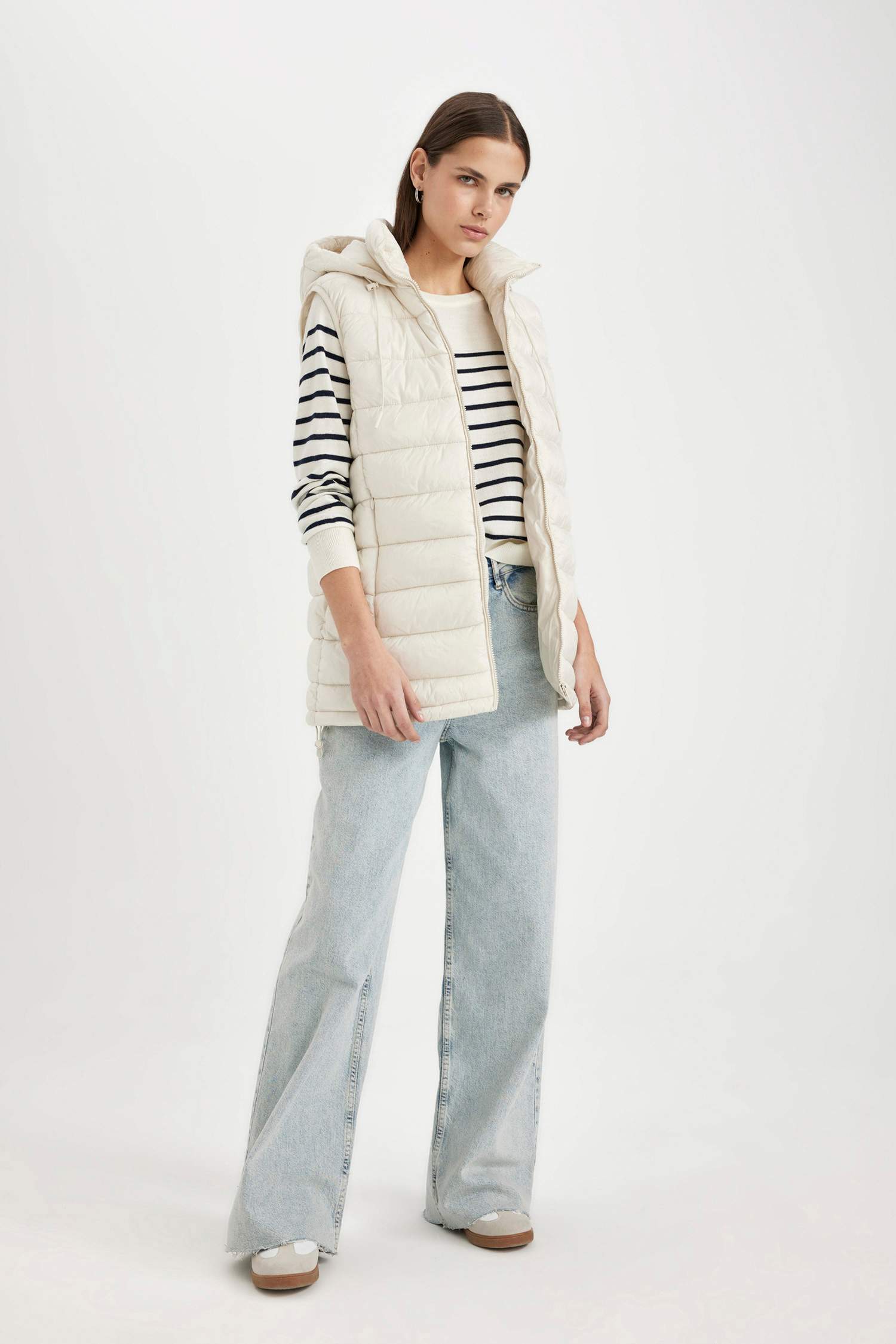 бас киімді Жилет