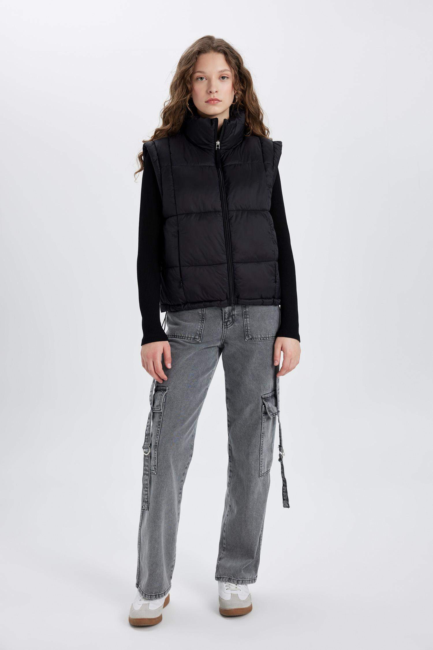 فيست نفخ قصة عادية بجيب مقاوم للماء