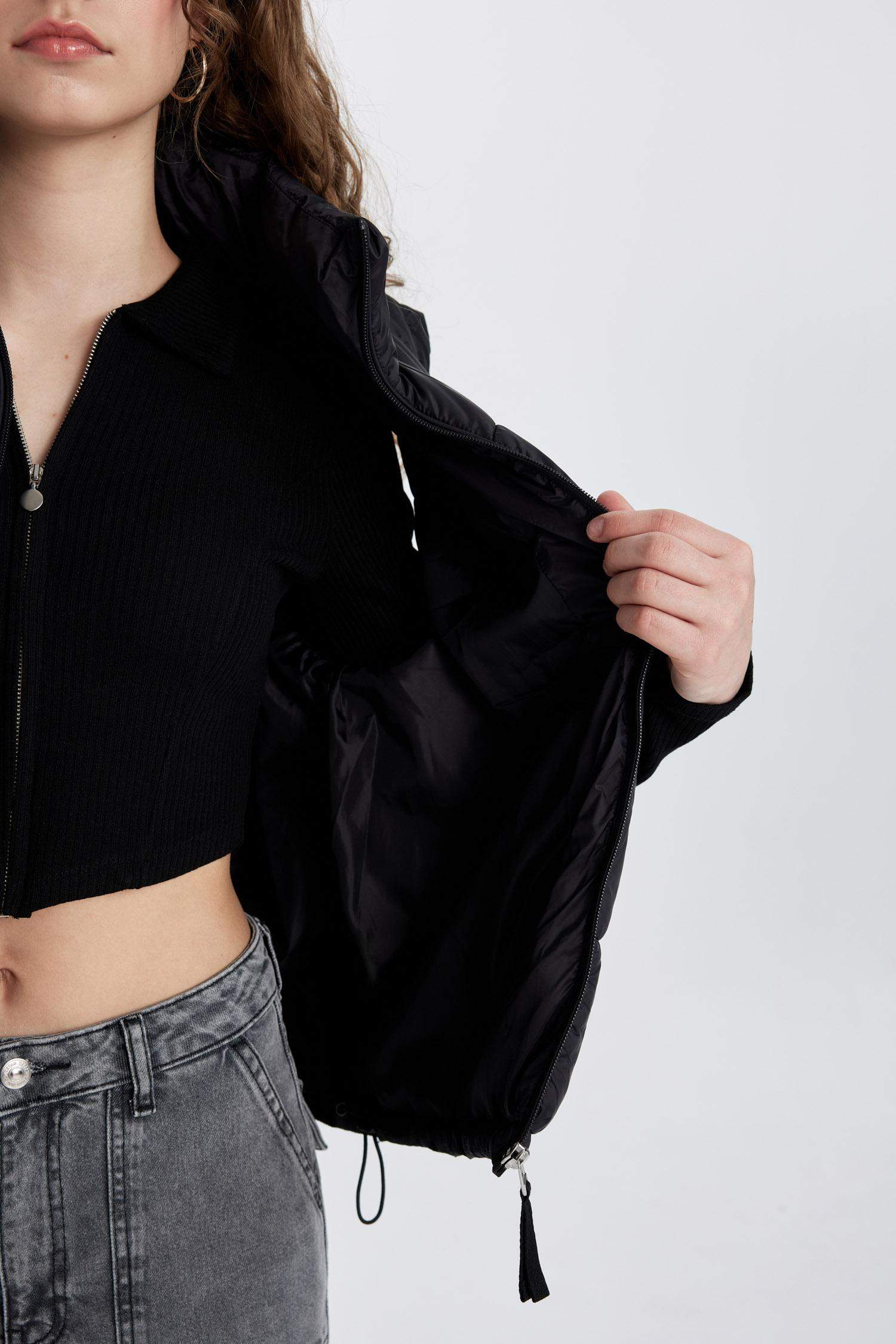 فيست نفخ قصة عادية بجيب مقاوم للماء