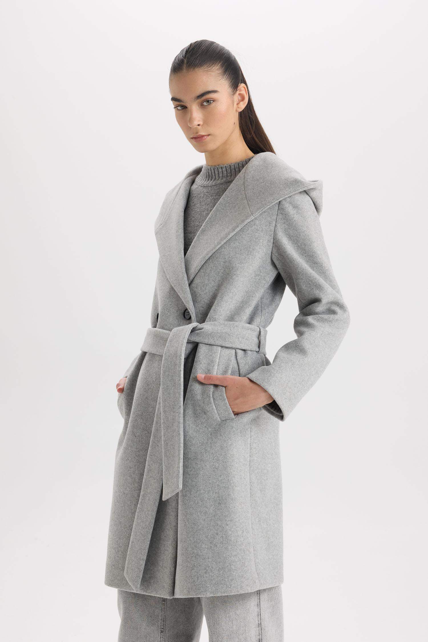 كوت جوخ قصة عادية بغطاء للرأس مقاوم للماء بحزام