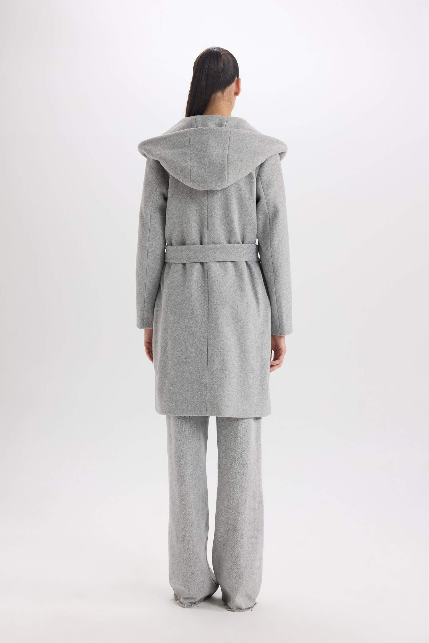 كوت جوخ قصة عادية بغطاء للرأس مقاوم للماء بحزام