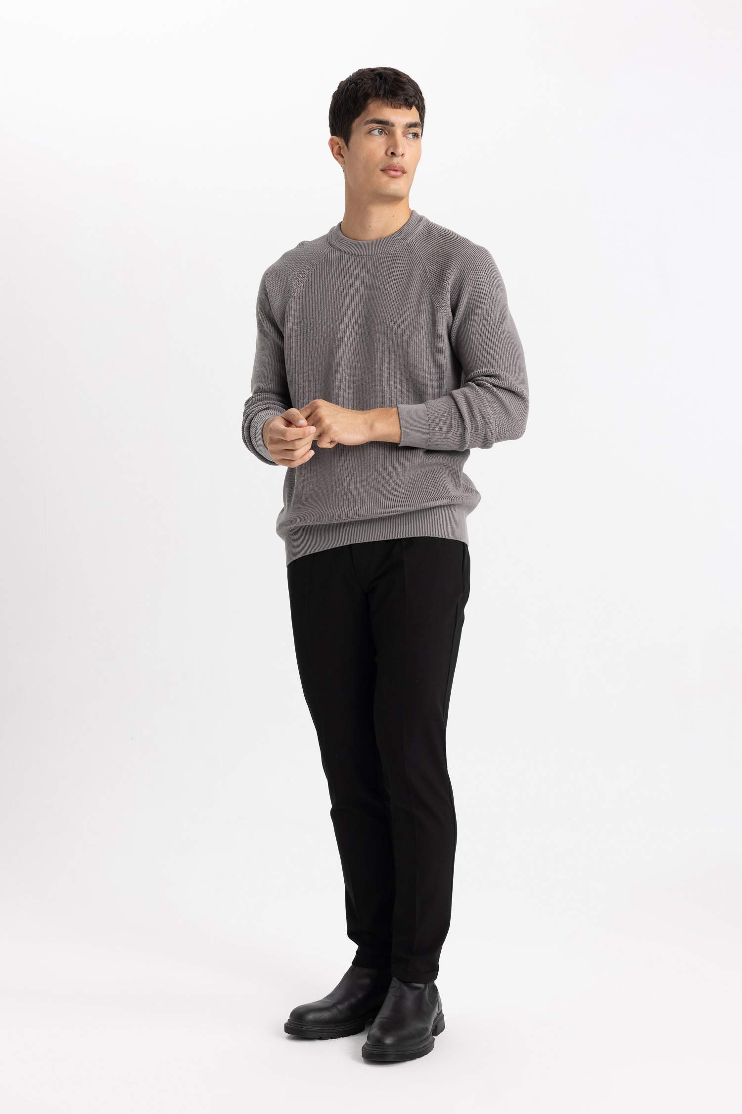 Beli Lastikli Cepli Düz Paça Jogger Pantolon