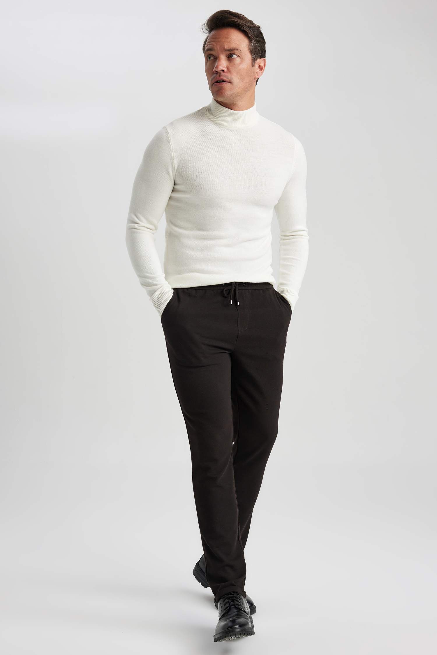 Брюки джоггеры