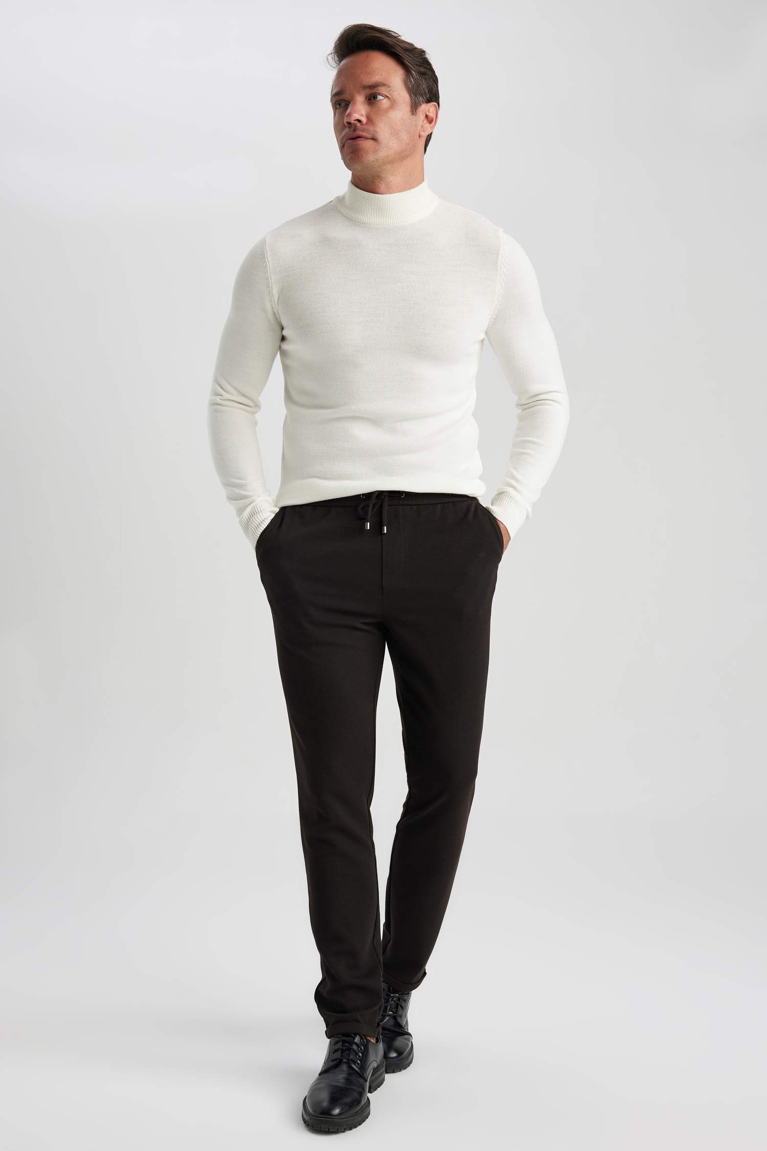 Брюки джоггеры