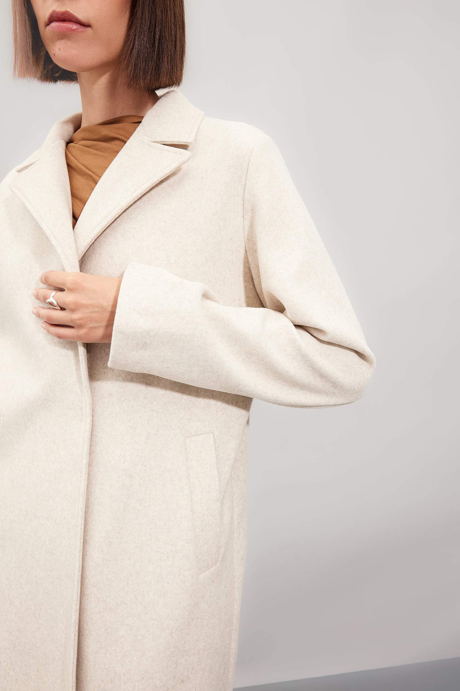 Uzun Kaşe Kaban Regular Fit Kruvaze Yaka Çıtçıtlı Cepli