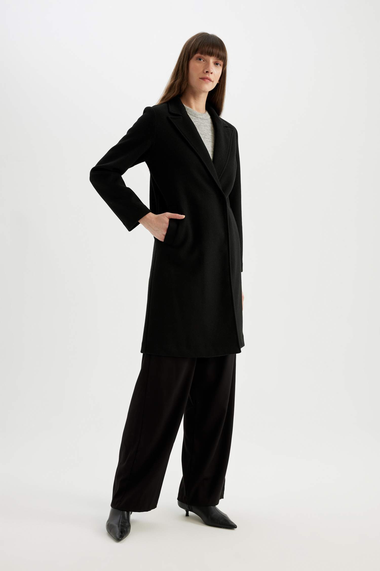 Uzun Kaşe Kaban Regular Fit Kruvaze Yaka Çıtçıtlı Cepli