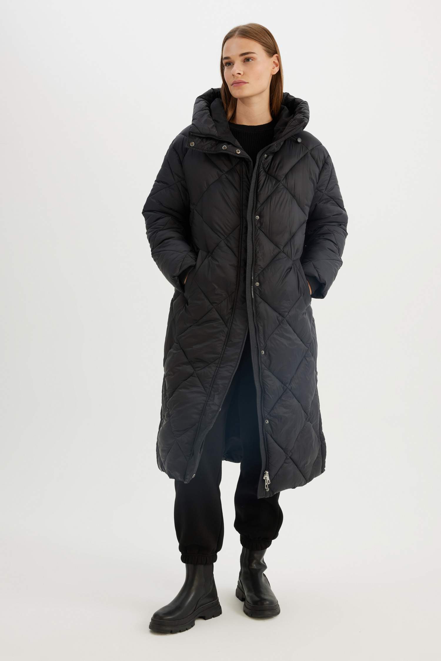 Su İtici Kapüşonlu  Uzun Mont Parka Kapitoneli Fermuar Çıtçıt Kapamalı Cepli