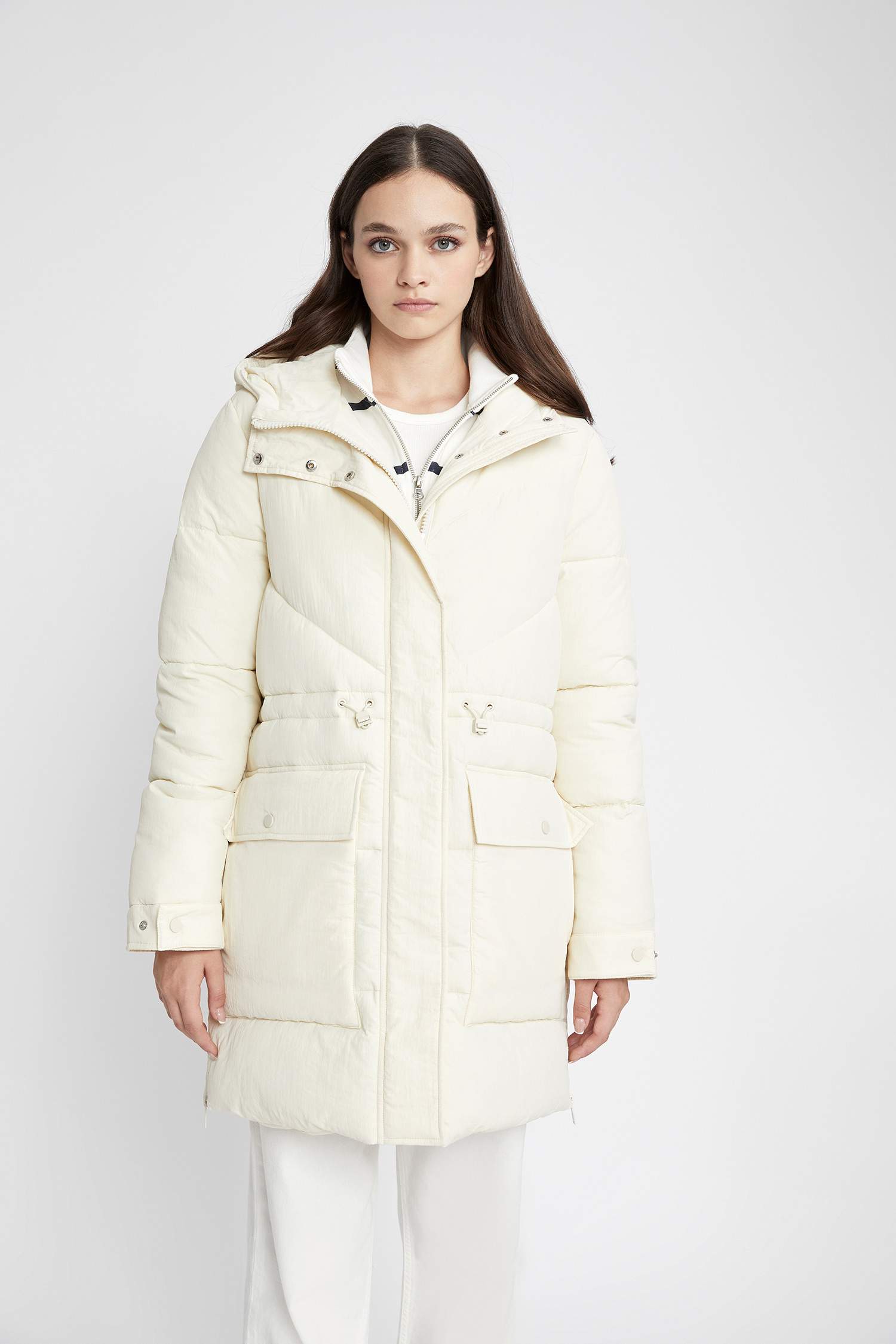 Куртка водоотталкивающая с капюшоном