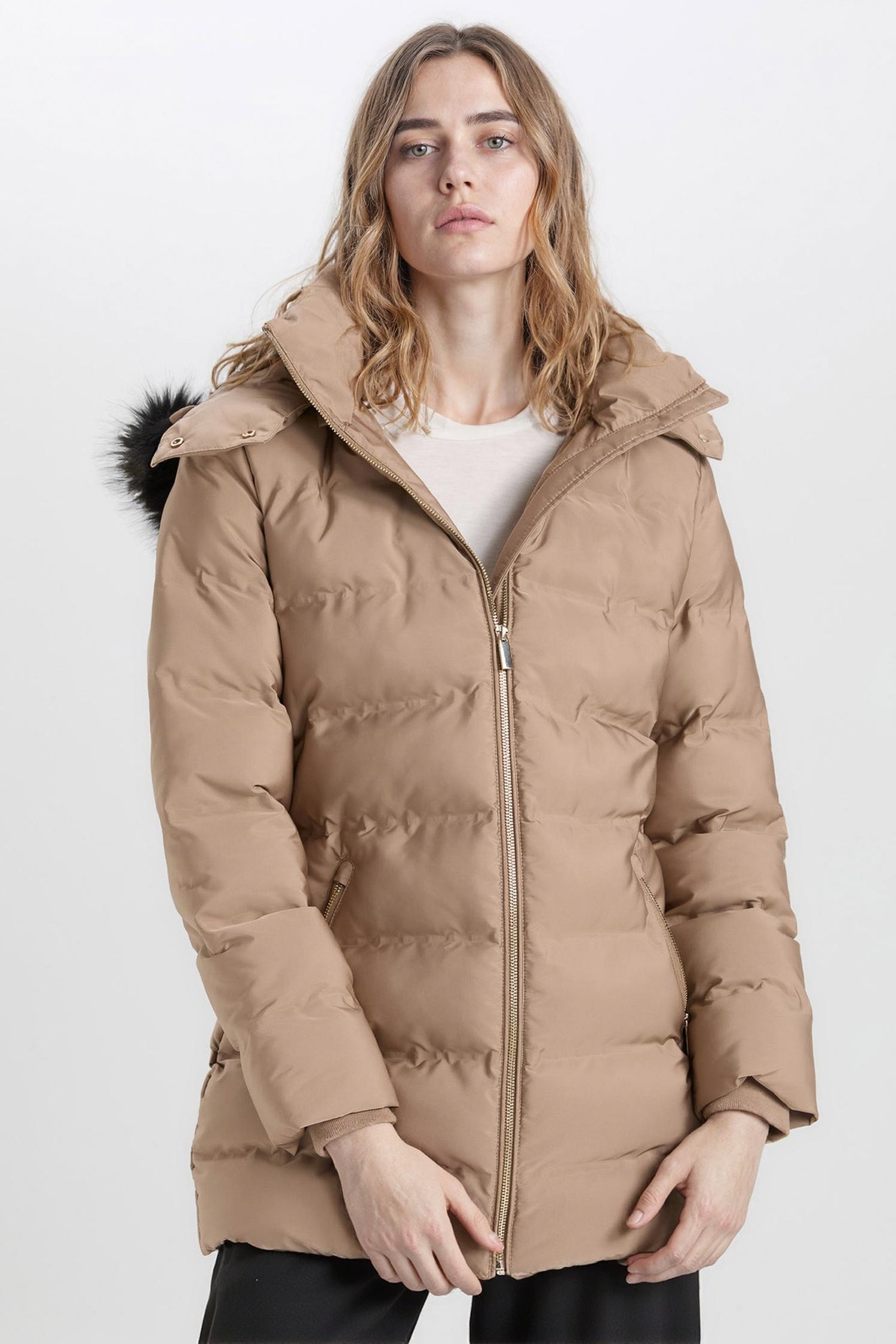 Su Geçirmez Uzun Mont Parka Isı Yalıtımlı Kemerli Kapüşonlu Suni Kürklü Hafif