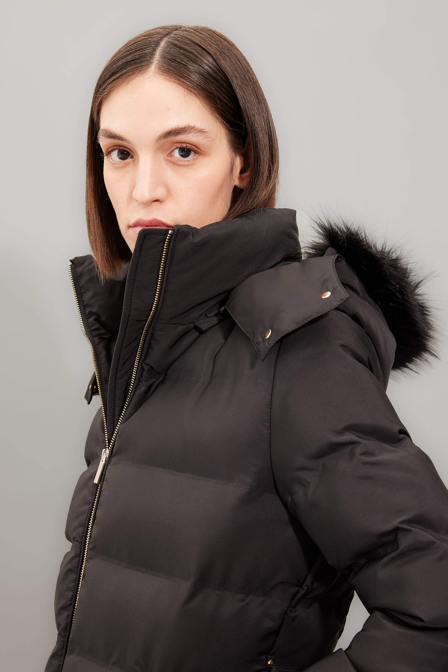 Su Geçirmez Uzun Mont Parka Isı Yalıtımlı Kemerli Kapüşonlu Suni Kürklü Hafif