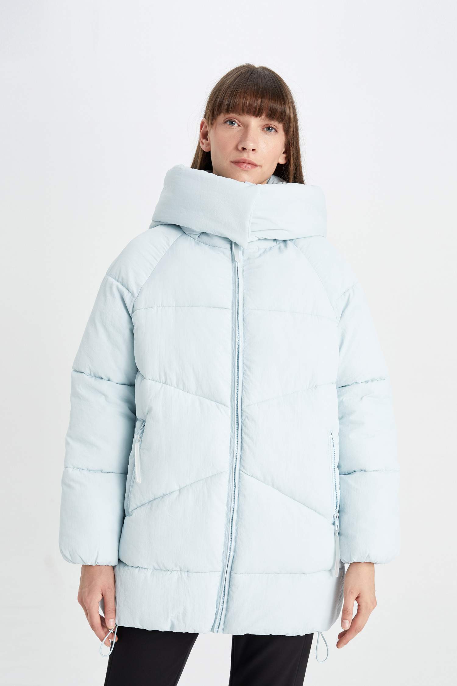 Su Geçirmez Oversize Geniş Kalıp Şişme Uzun Mont Parka Isı Yalıtımlı Kapüşonlu Cepli