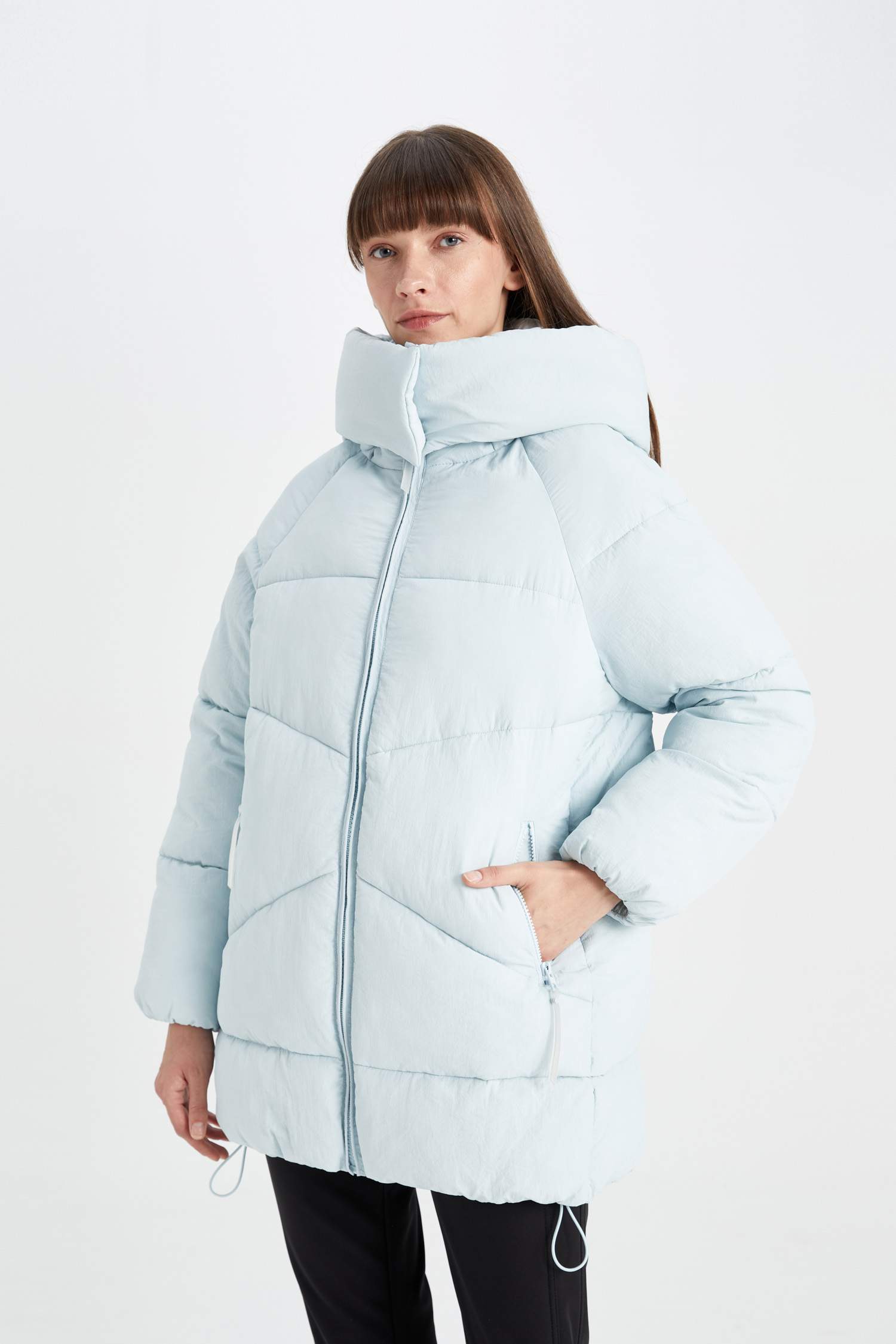 Su Geçirmez Oversize Geniş Kalıp Şişme Uzun Mont Parka Isı Yalıtımlı Kapüşonlu Cepli