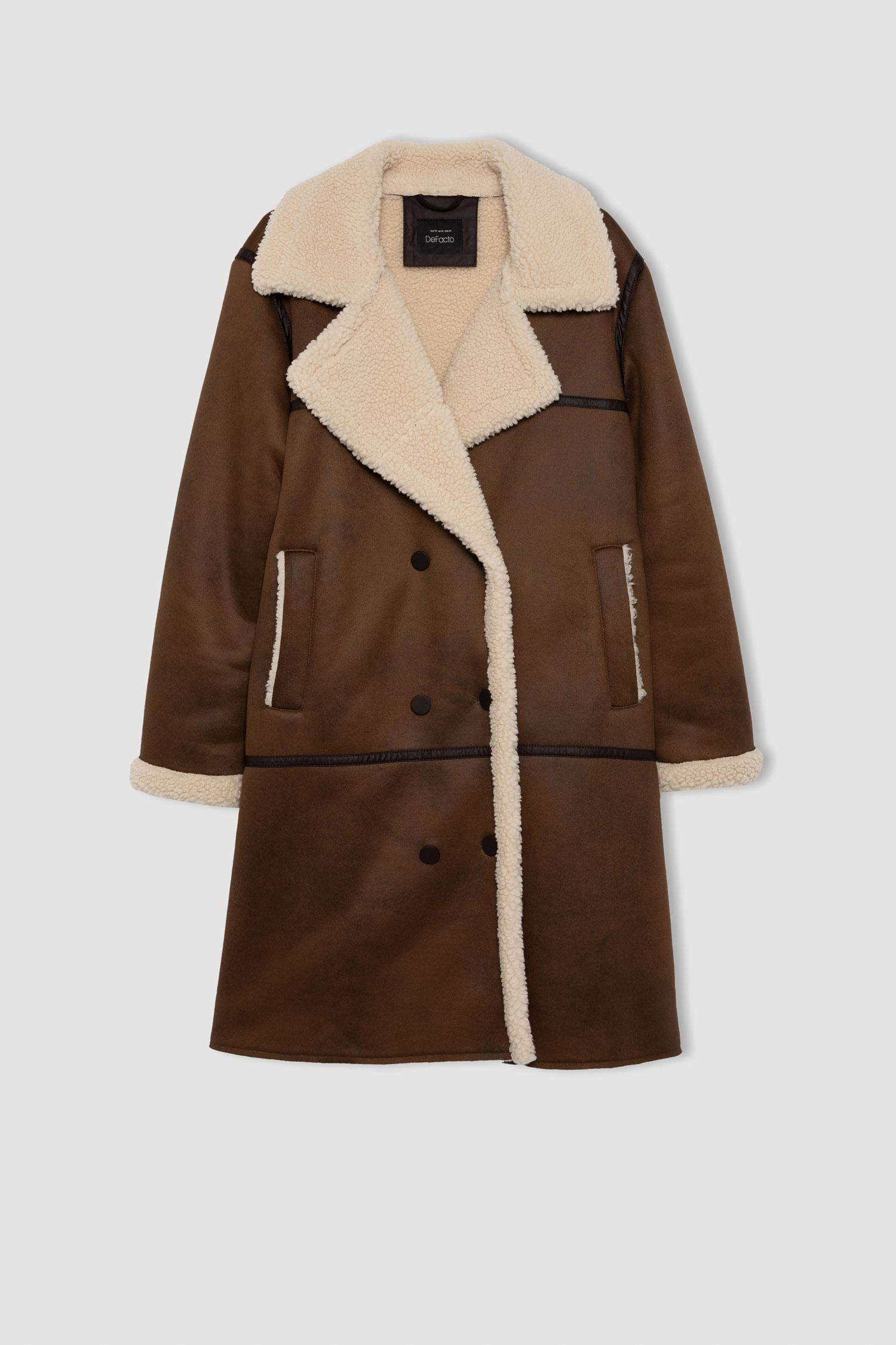 Куртка водоотталкивающая стандартного кроя