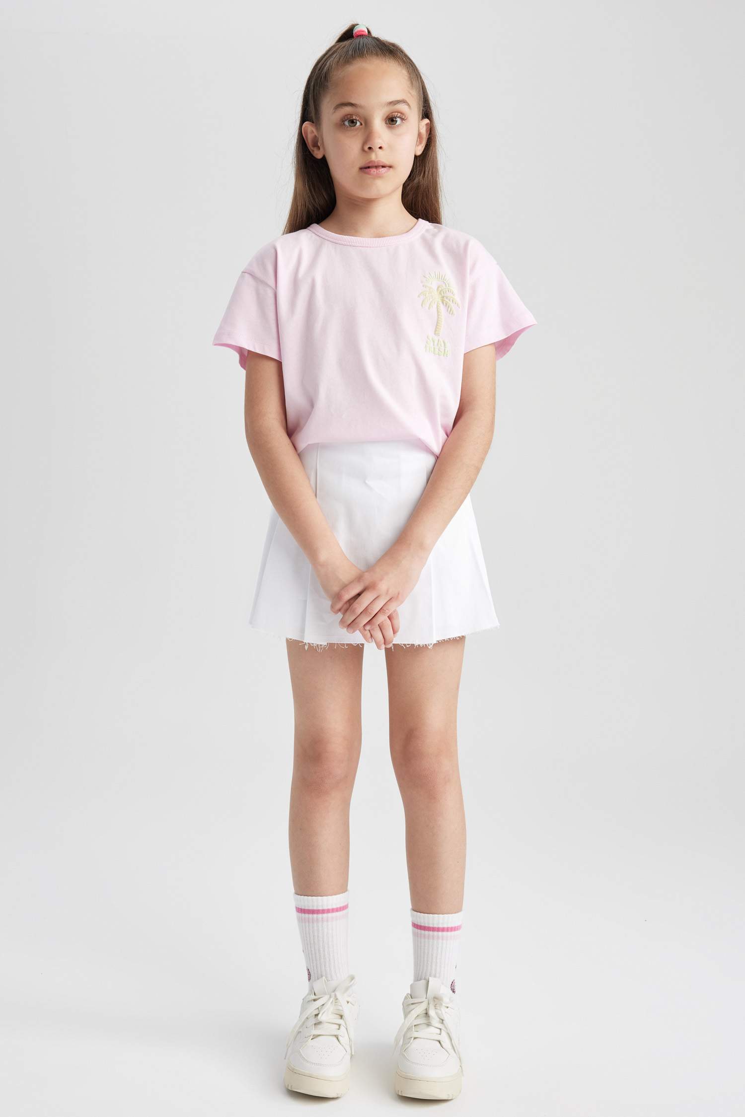 تي شيرت بناتي نص كم قصة مريحة