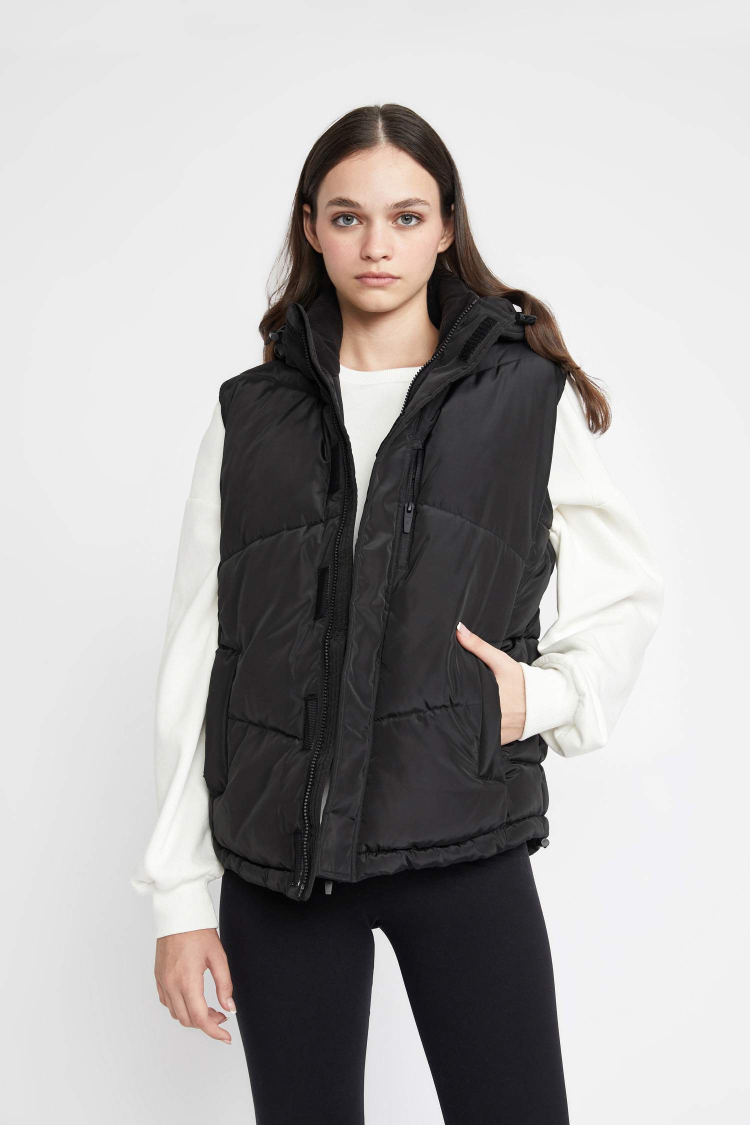 DeFactoFit Water Repellent Regular Fit Hooded Vest