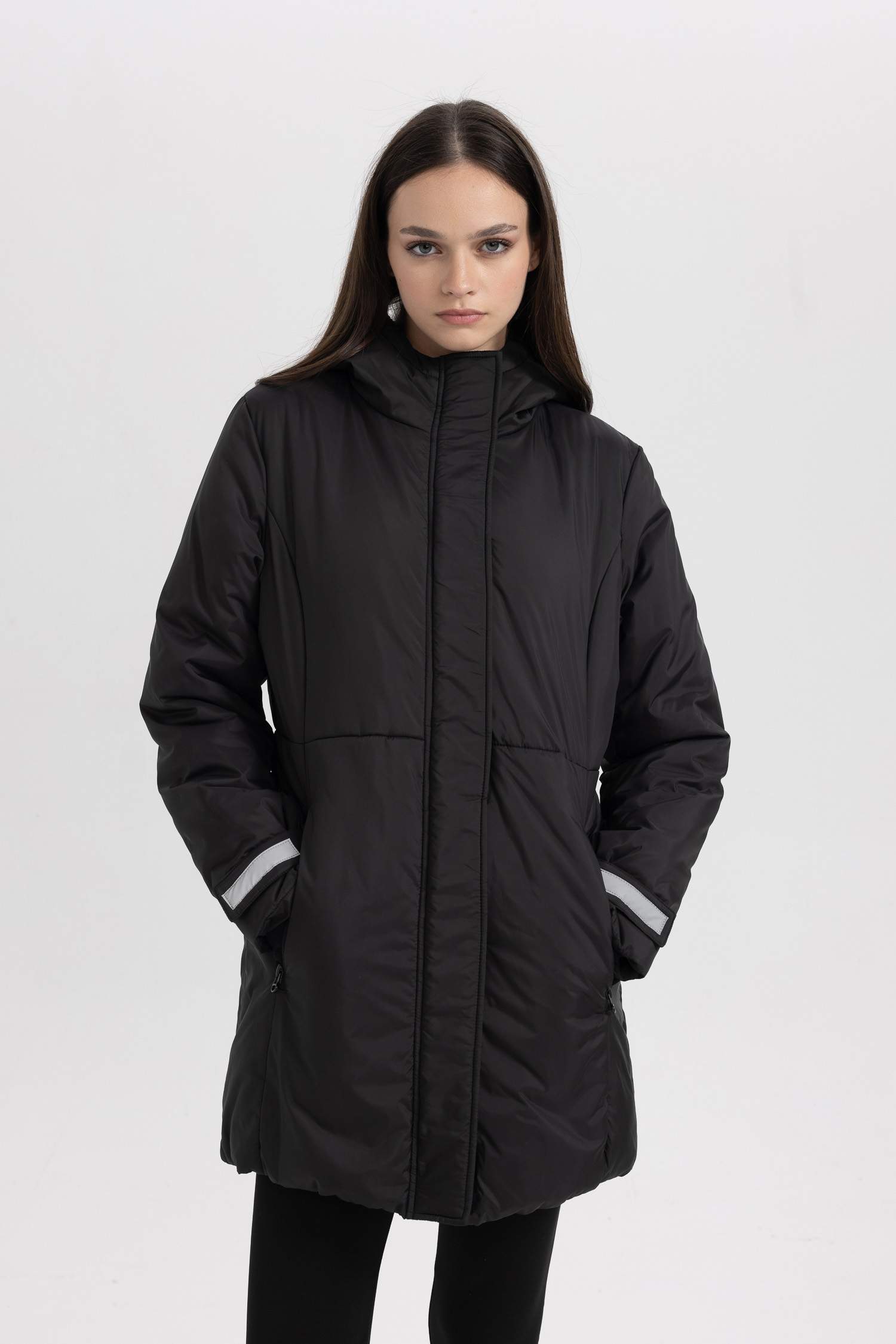 Su İtici Regular Fıt Kapüşonlu Fermuarlı Mont