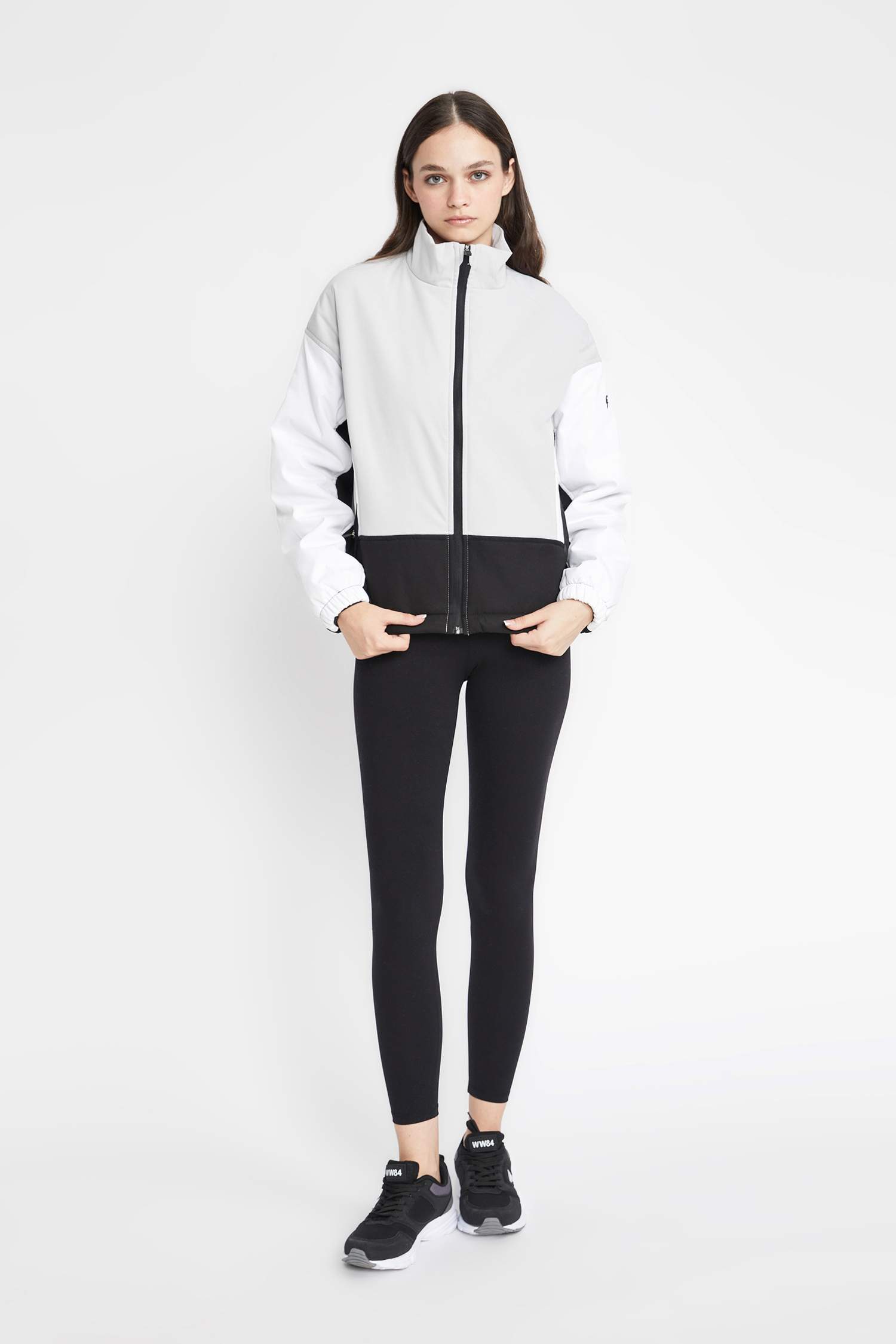 DeFactoFit Fermuarlı Cepli Spor Hafif Mont