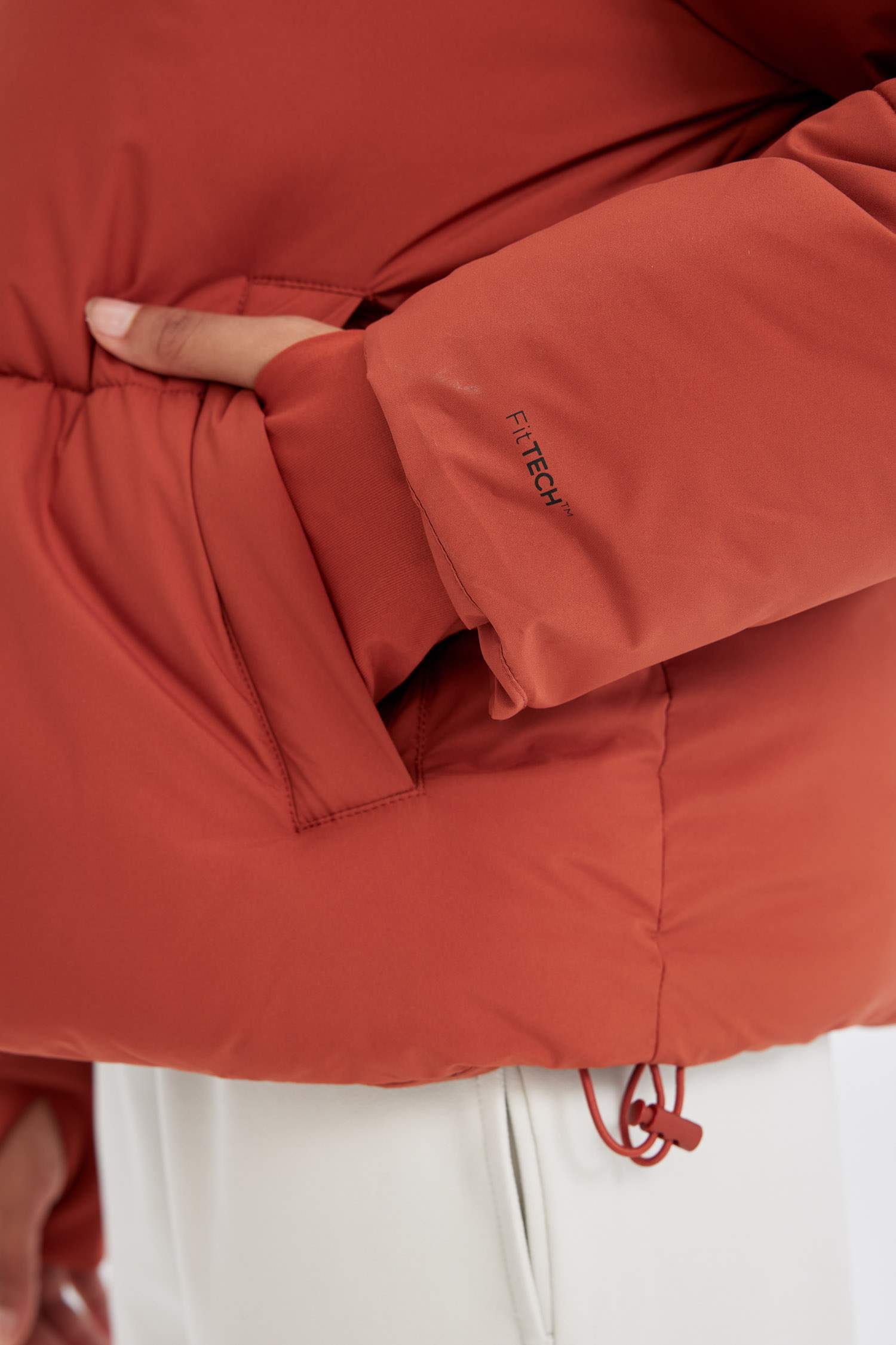 Su İtici Regular Fit Dik Yaka Reglan Kol Kışlık Şişme Mont