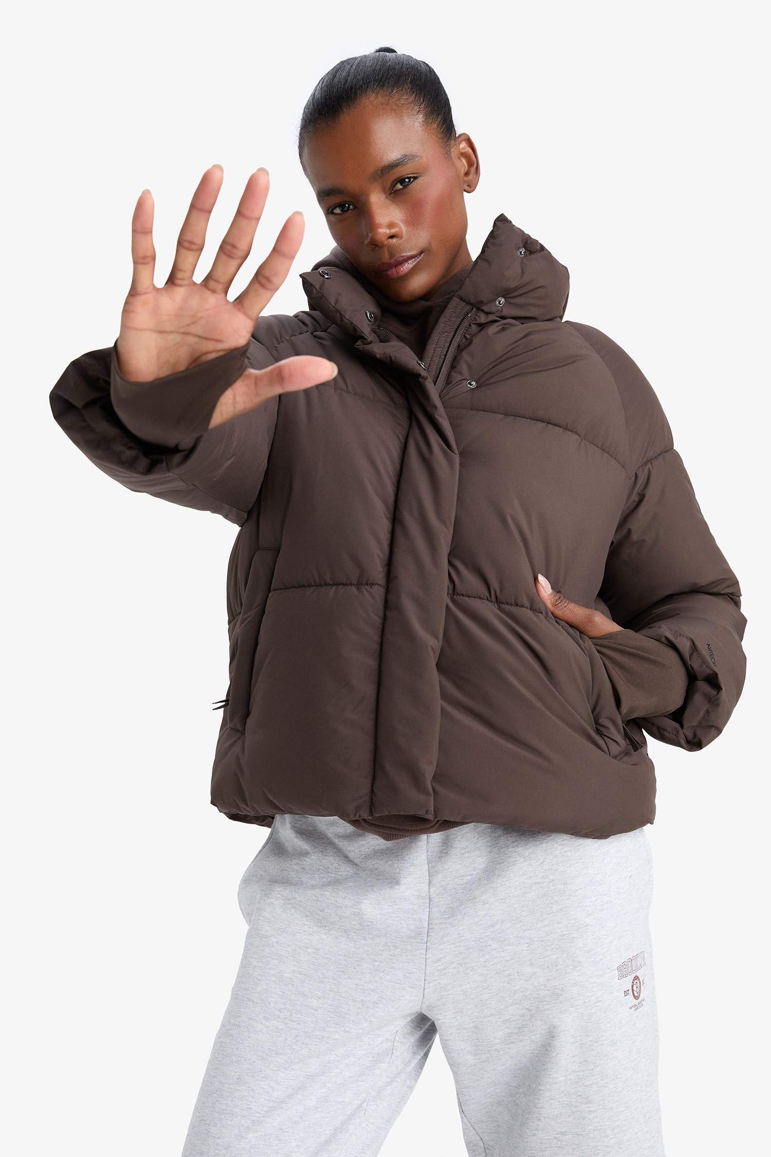 جاكيت دودون قصة عادية