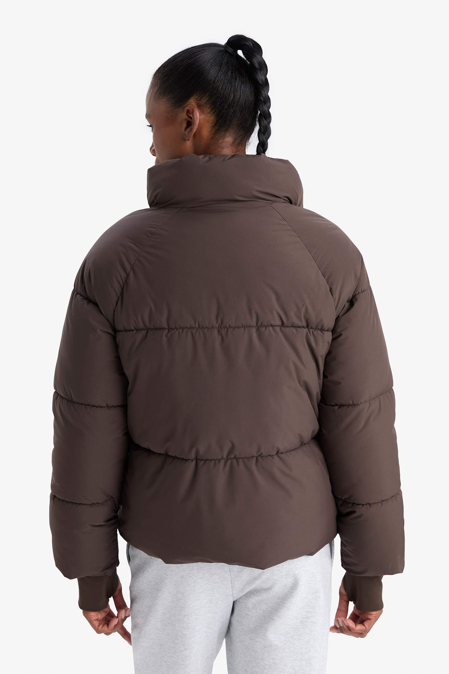 Doudoune matelassée imperméable à col montant raglan de DefactoFit