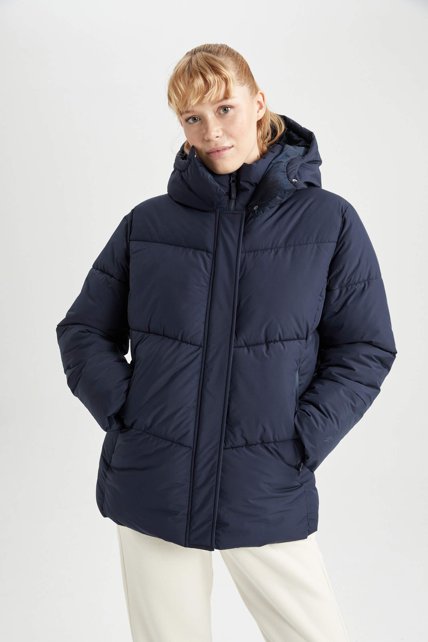 бас киімді поляр Пальто