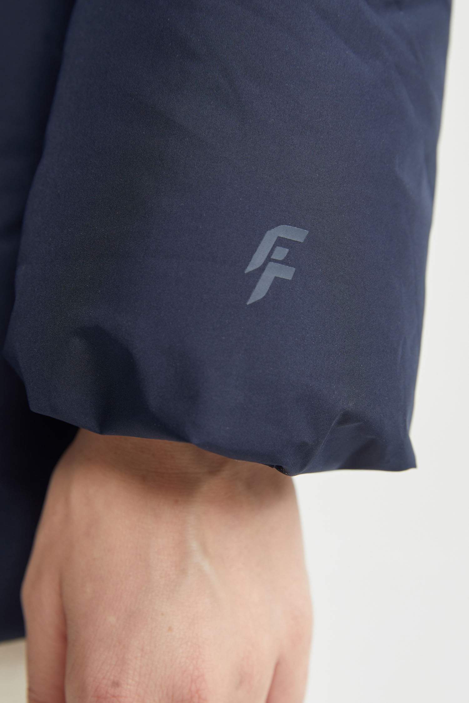 бас киімді поляр Пальто