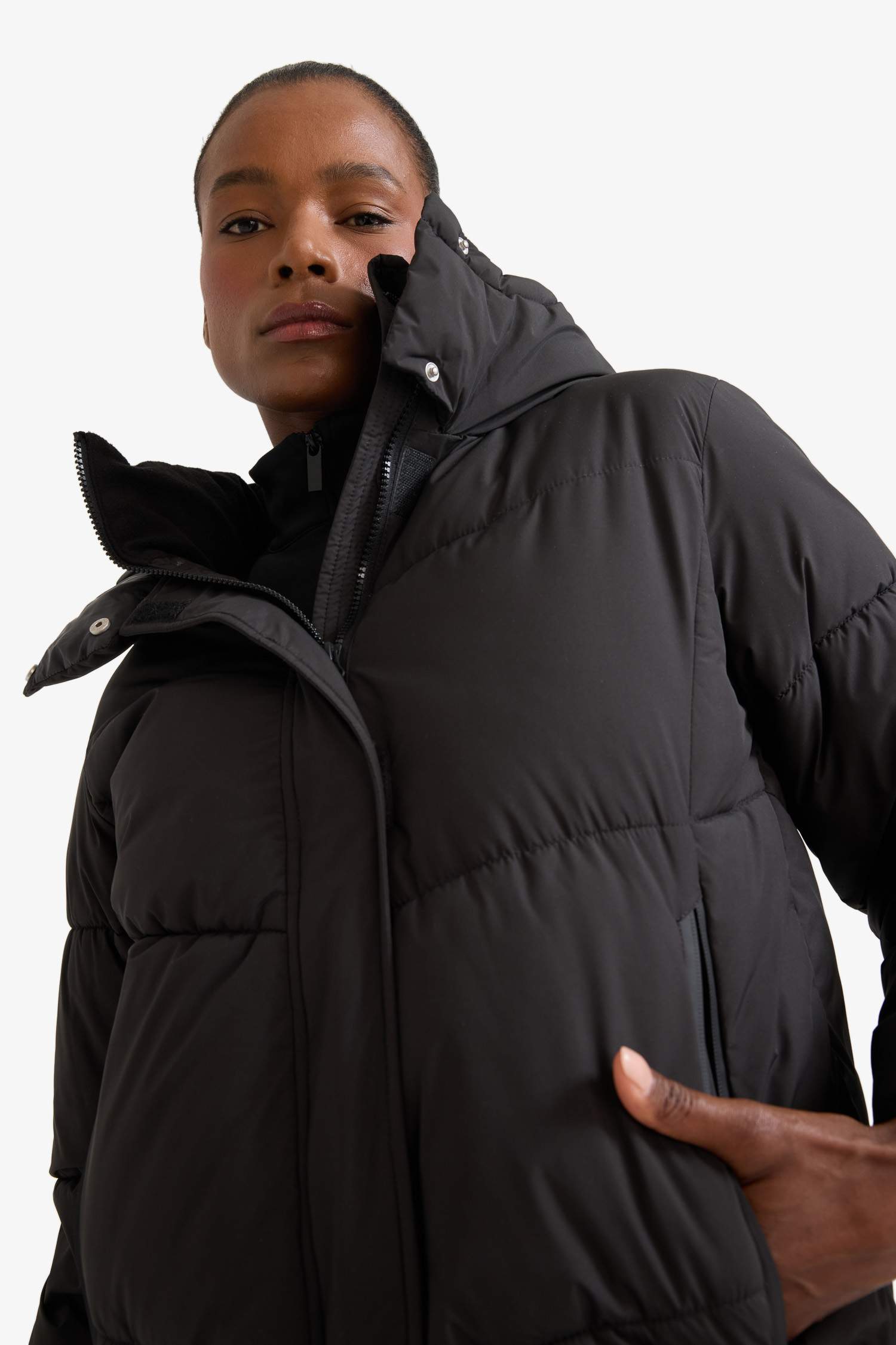 Regular Fit Waterproof Fleece Lined Hooded Puffer Jacket