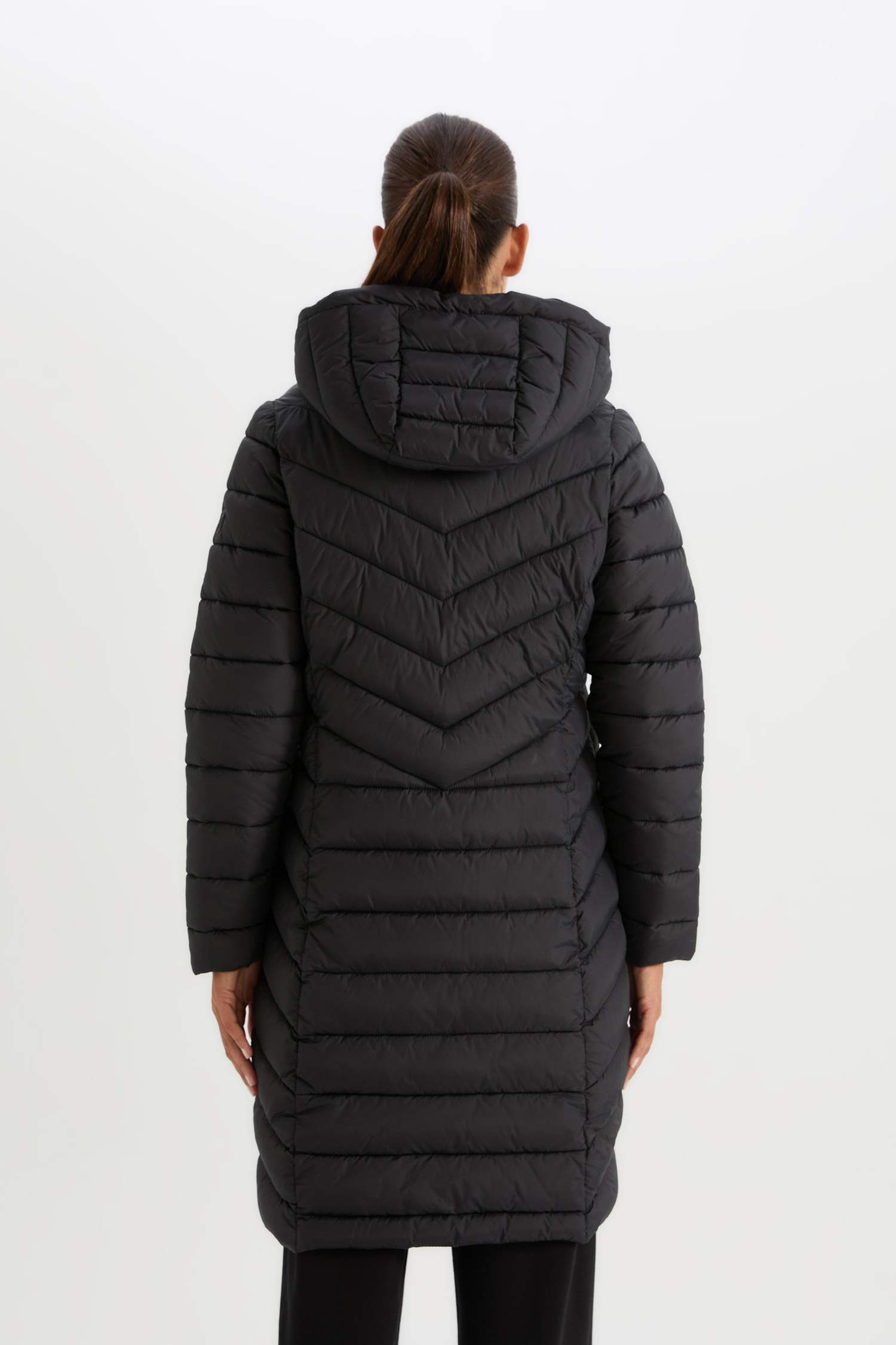 DeFactoFit Su İtici Slim Fit Dar Kesim Kapüşonlu Kapitoneli Fermuarlı Cepli Uzun Şişme Mont Parka