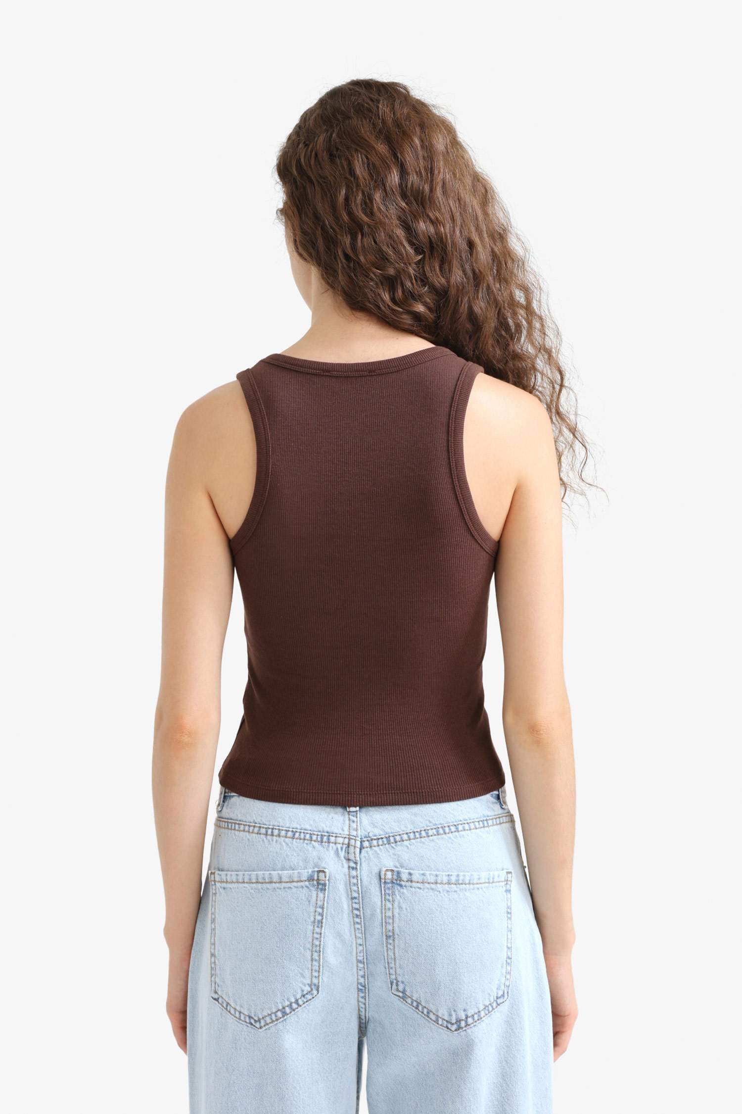 ديباردور مضلع سليم فيت برقبة U