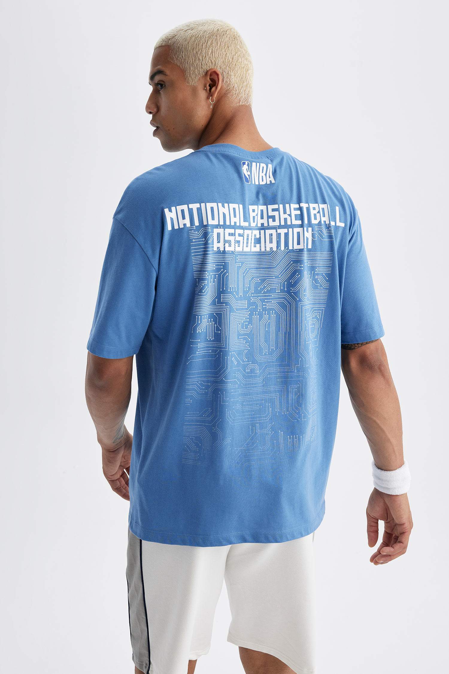 Спортивная футболка оверсайз NBA с круглым вырезом, DeFactoFit