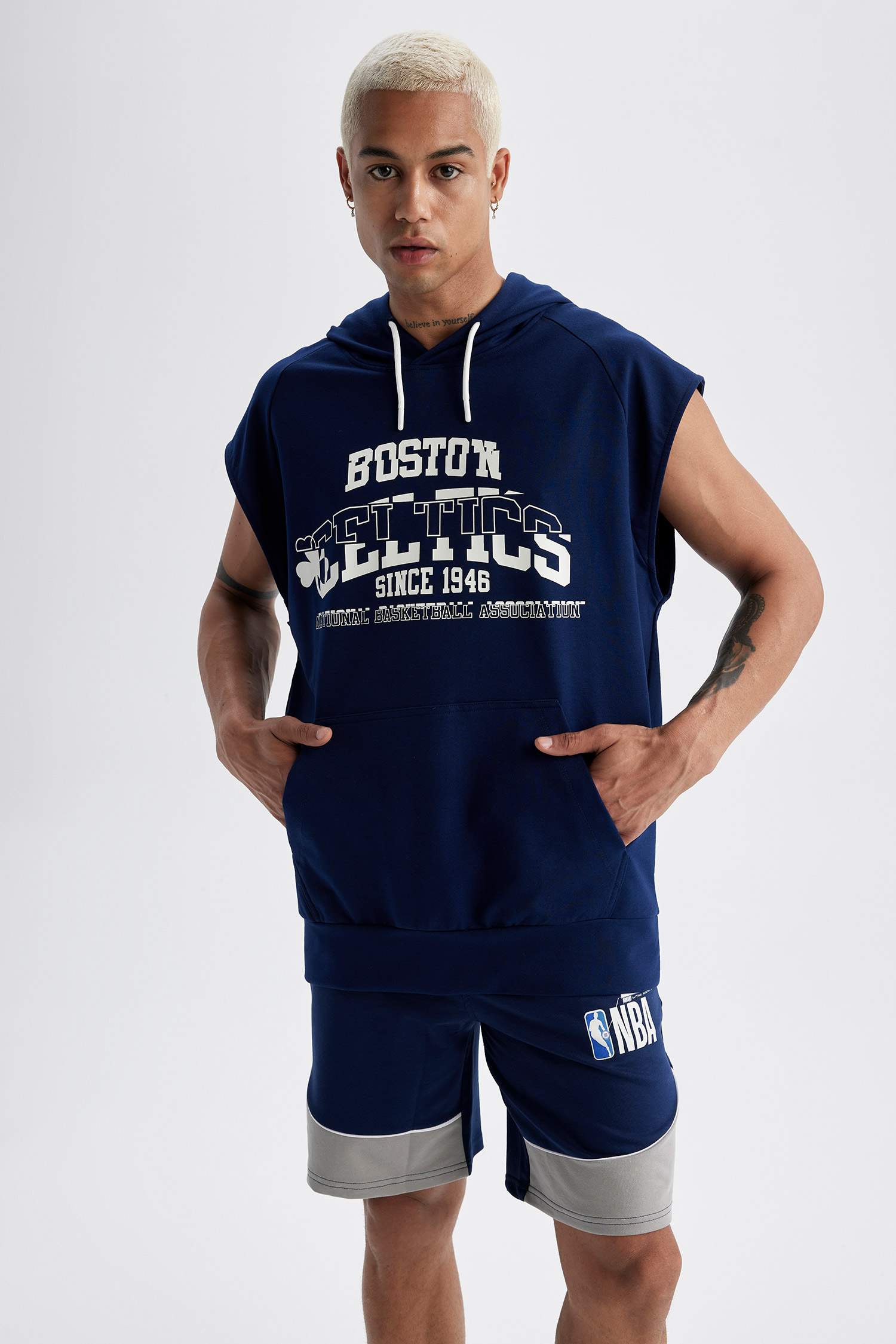 Defacto Fit NBA Boston Celtics Licensed Oversize Fit Hoodie Undershirt