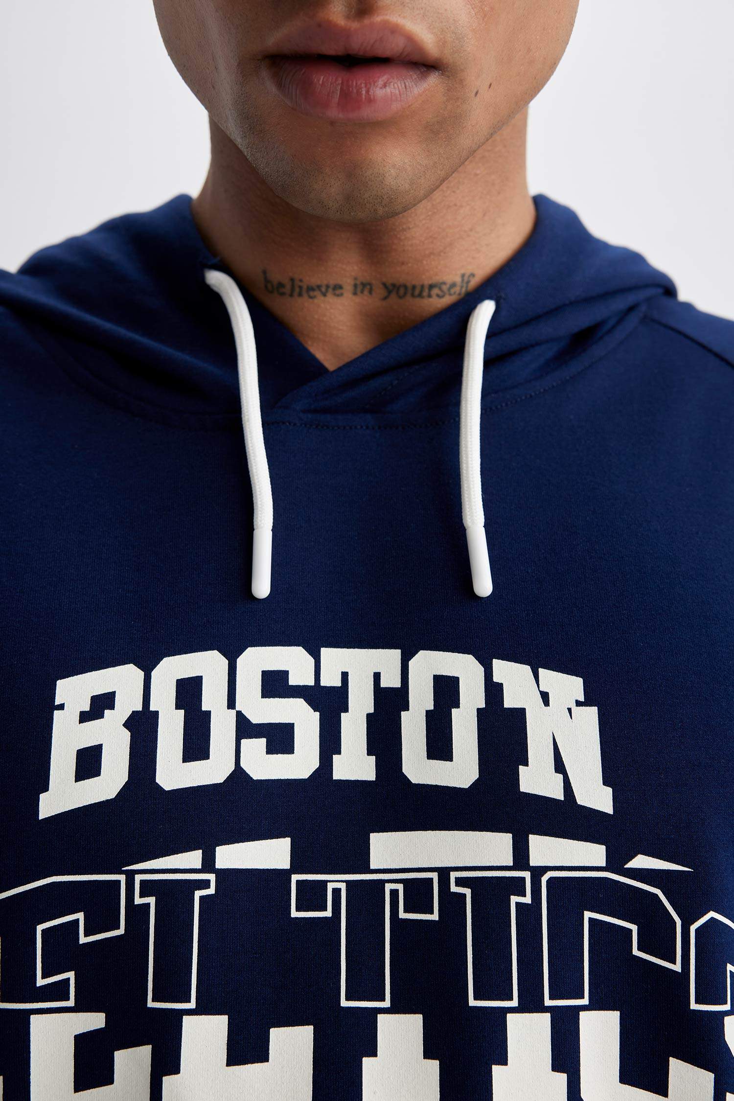 Defacto Fit NBA Boston Celtics Licensed Oversize Fit Hoodie Undershirt