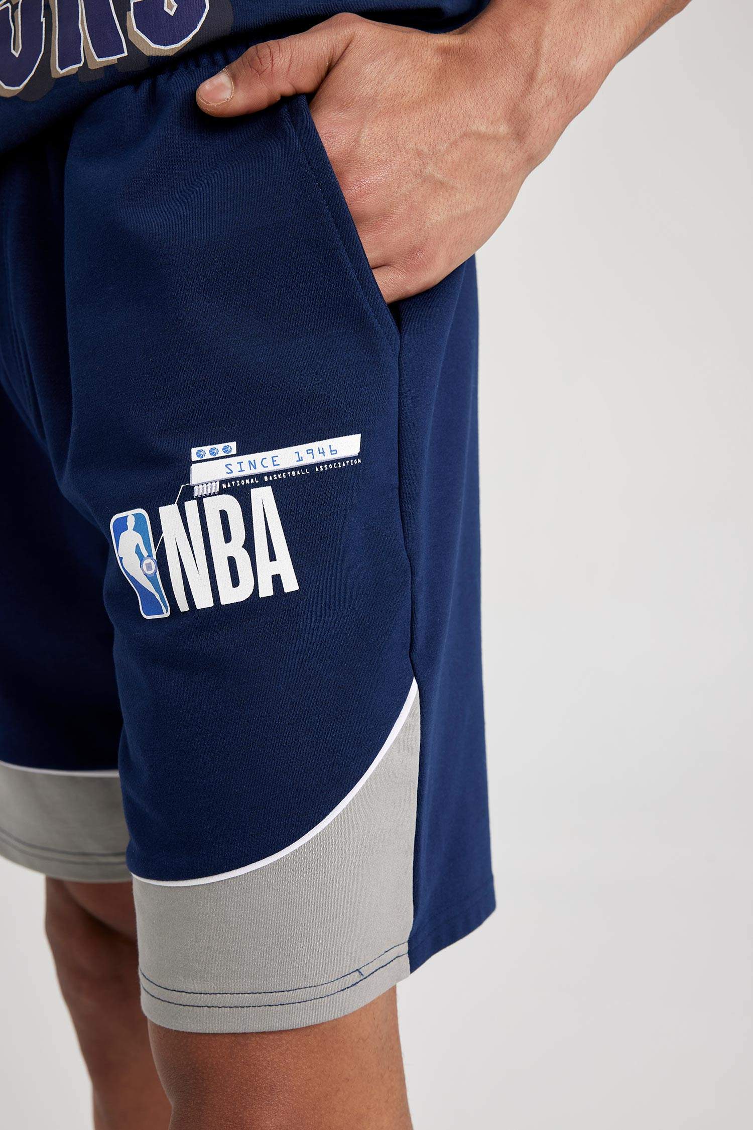 Short Coupe standard Ourlet court Nba Wordmark