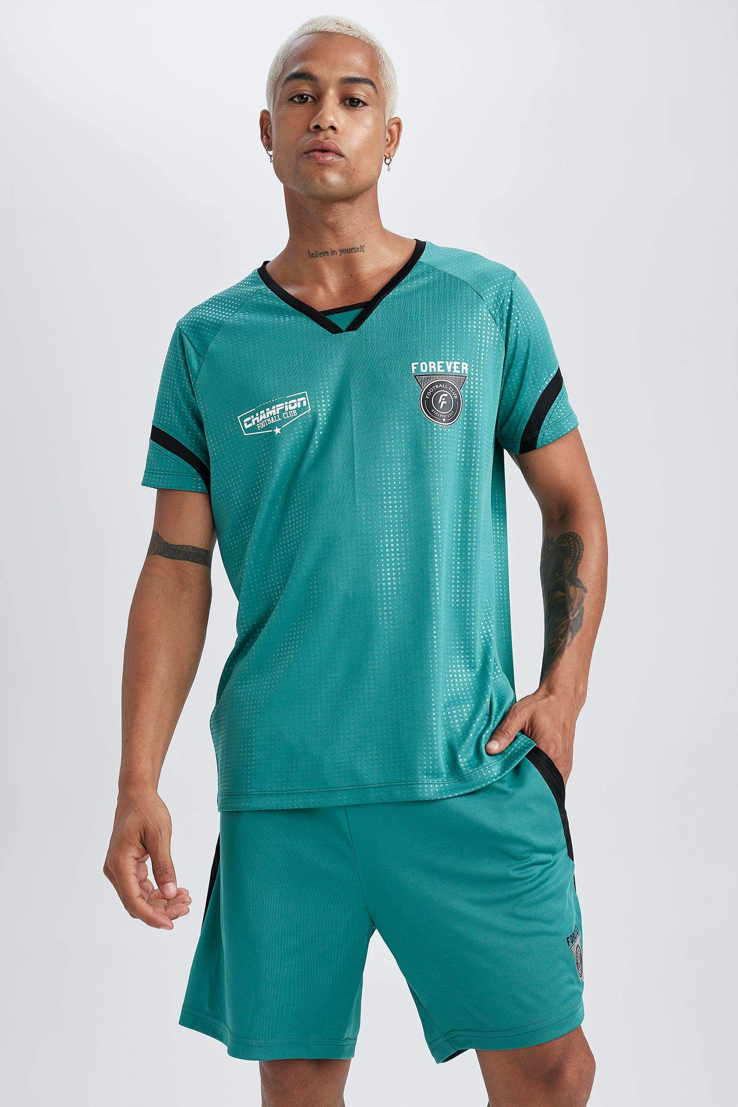 DeFactoFit Standard Fit Collar Printed Sports T-Shirt