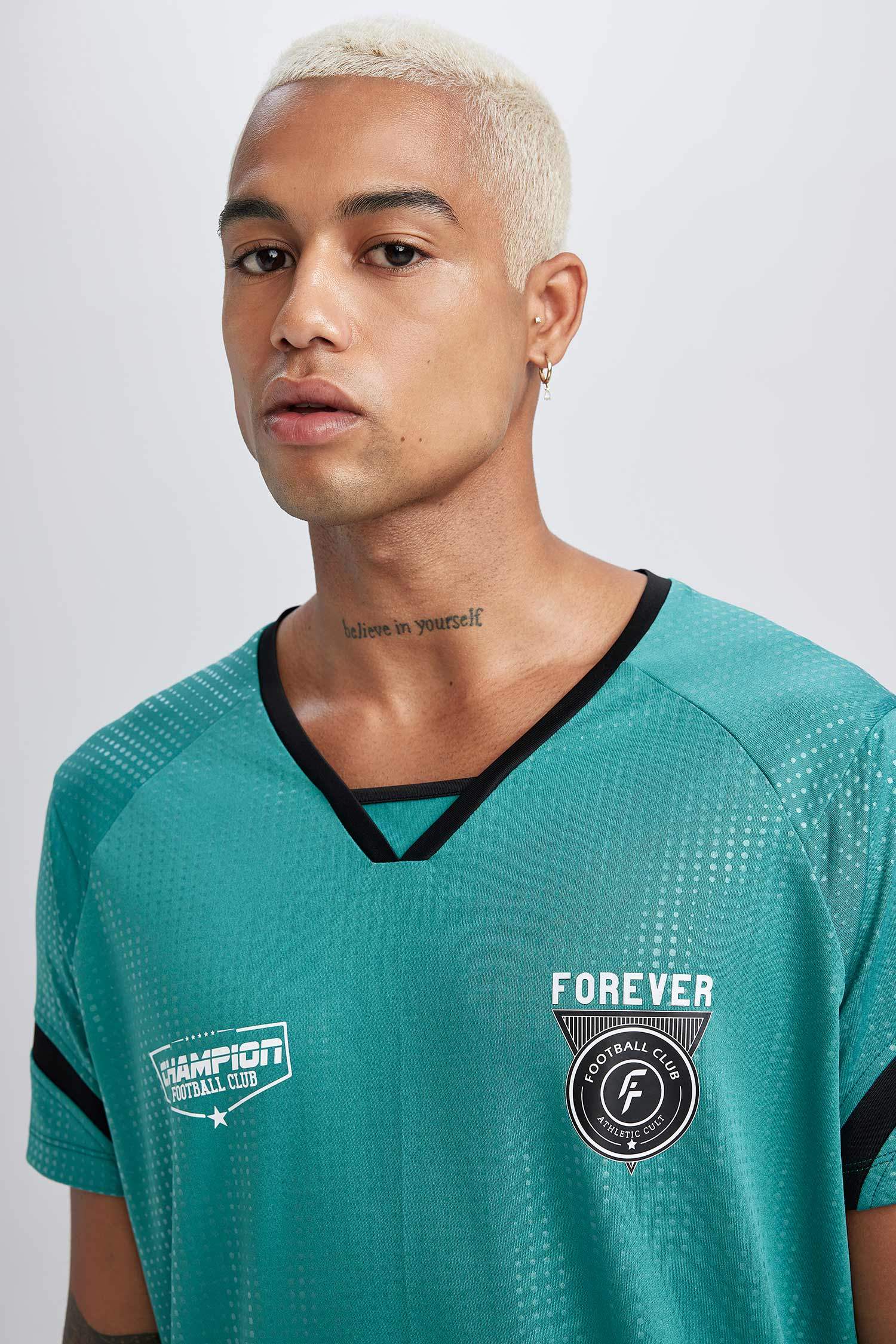 DeFactoFit Standard Fit Collar Printed Sports T-Shirt