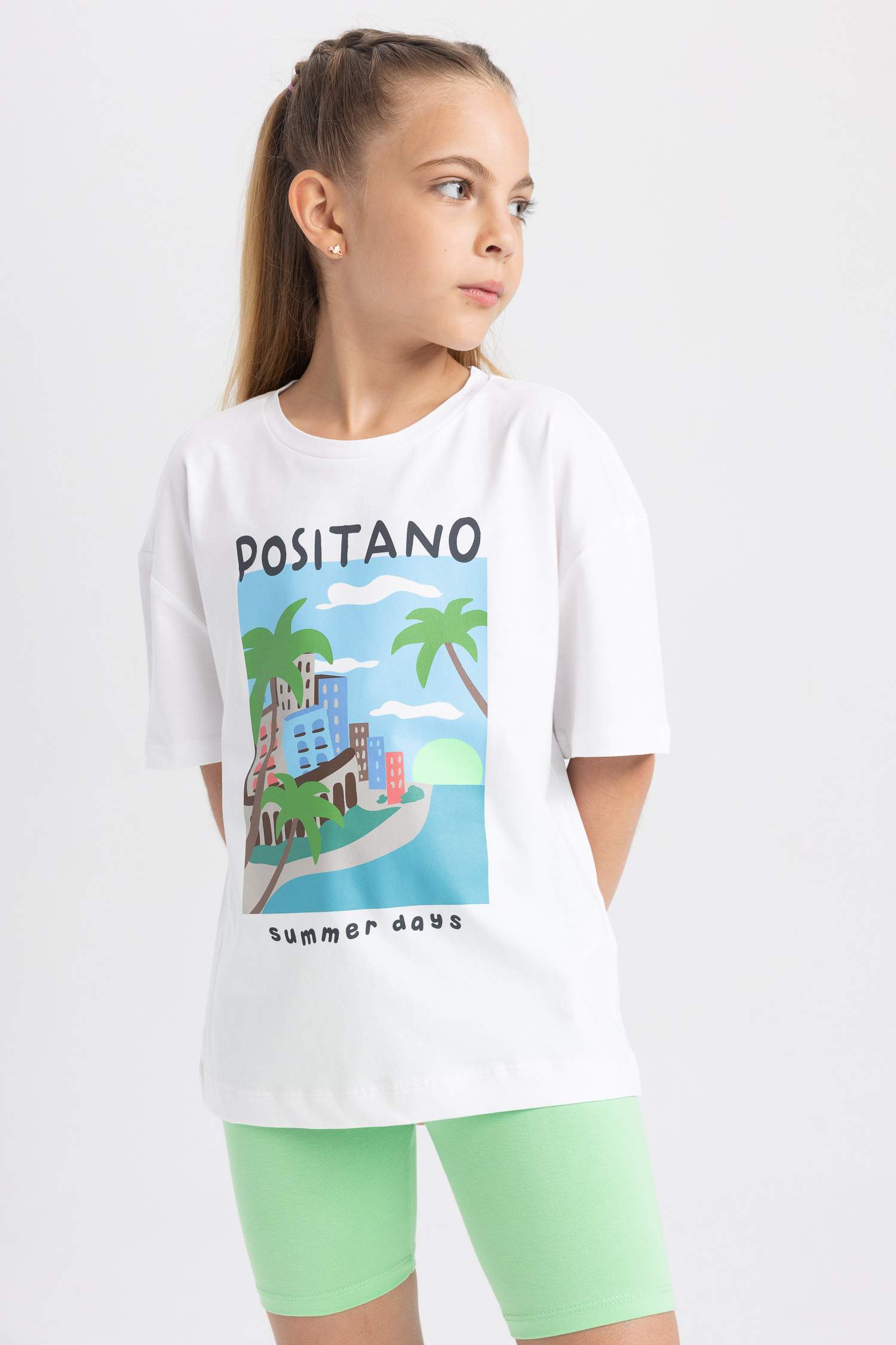 Girl Oversize Fit Short Sleeve T-Shirt