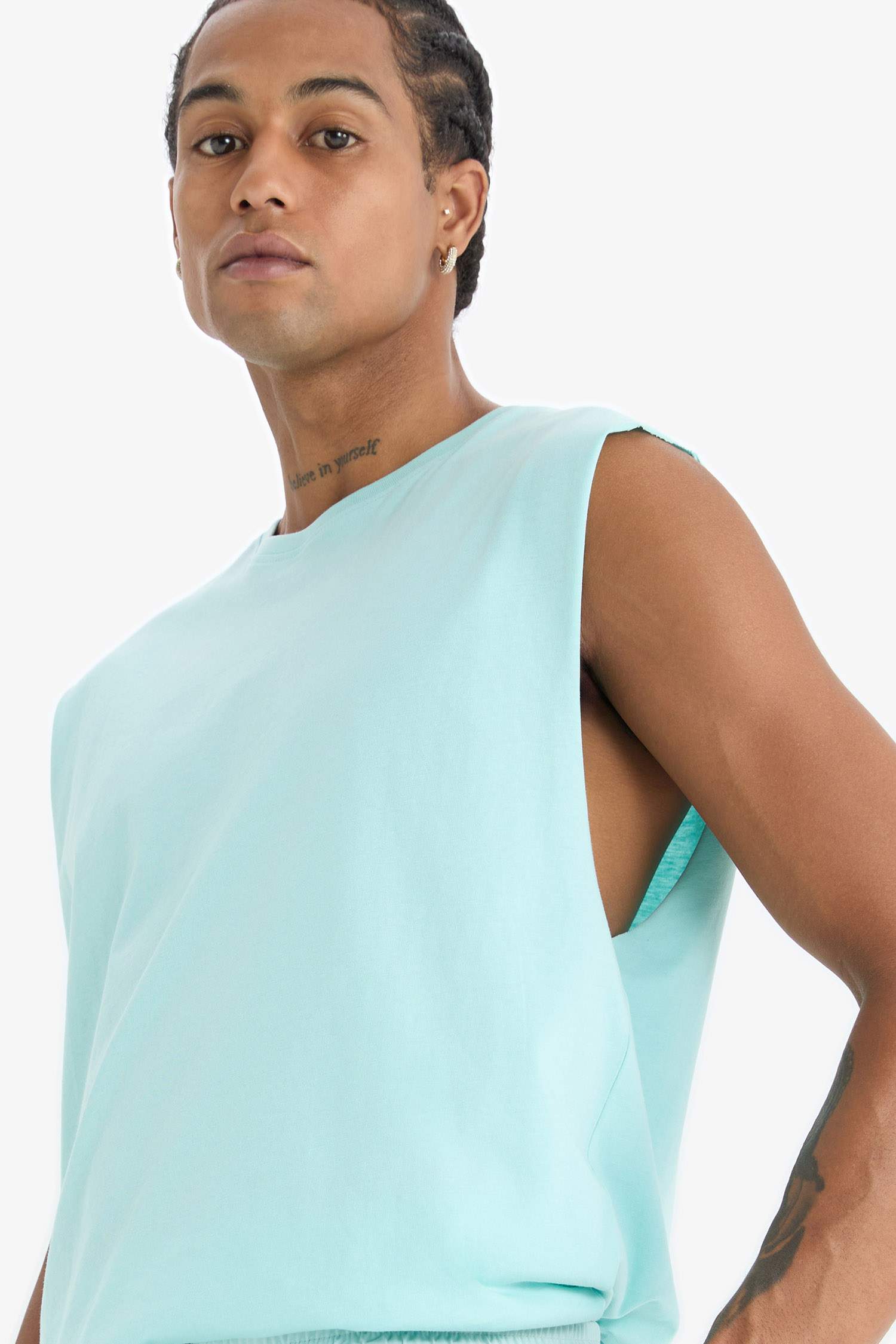 DeFactoFit спортивная футболка с круглым вырезом в стиле boxy fit