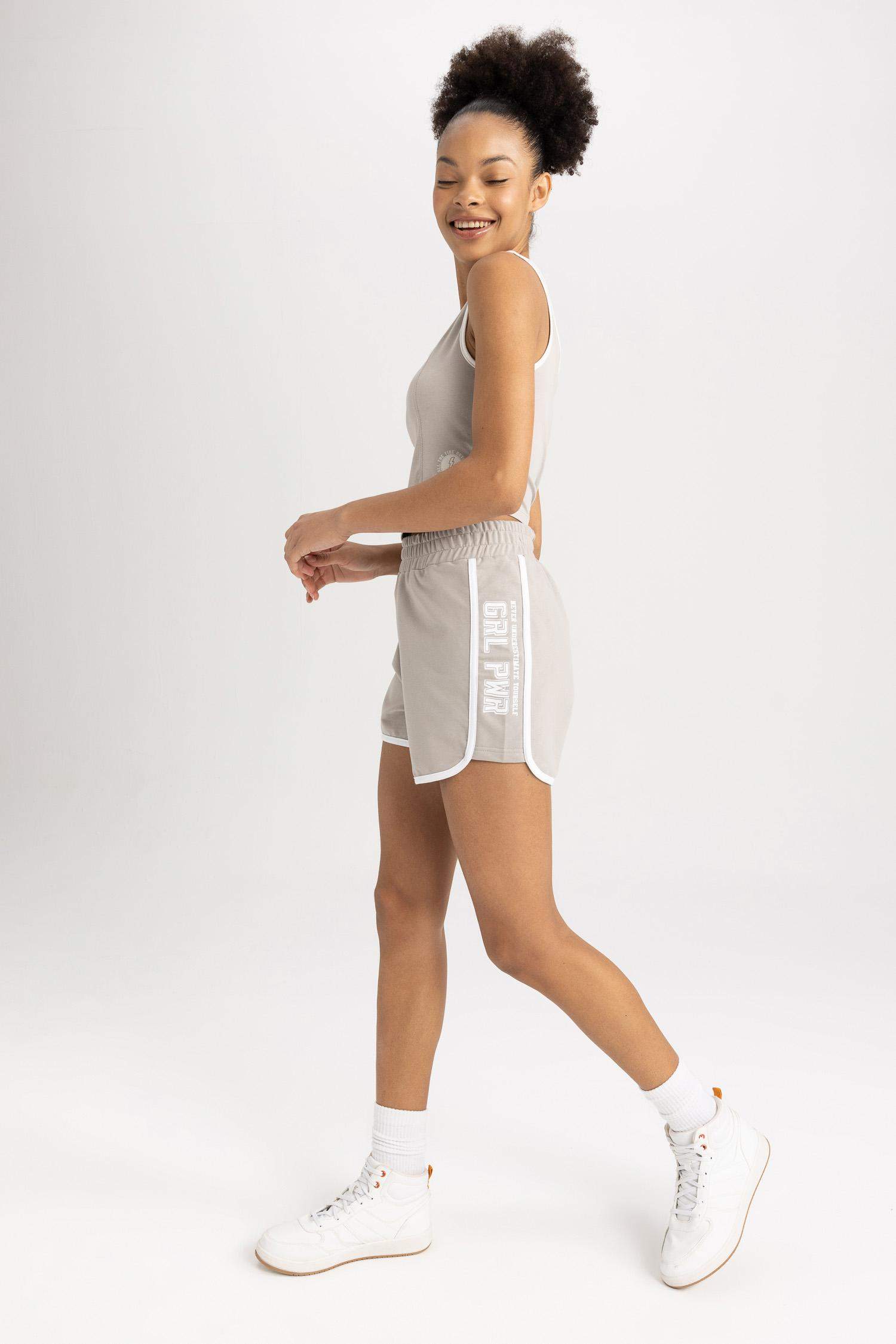 DeFactoFit Standard Fit Sports Thin Fabric Shorts