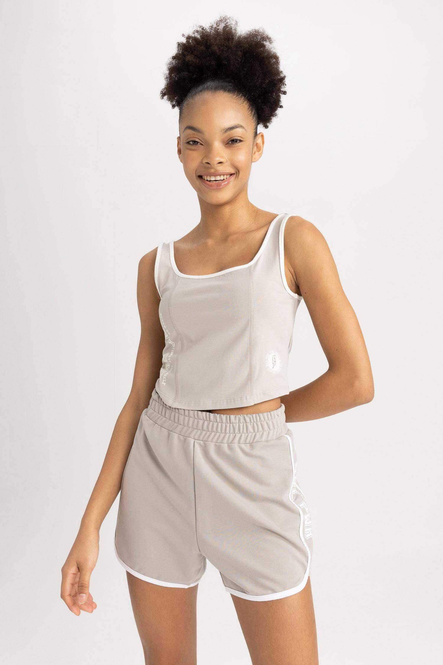 DeFactoFit Standard Fit Sports Thin Fabric Shorts