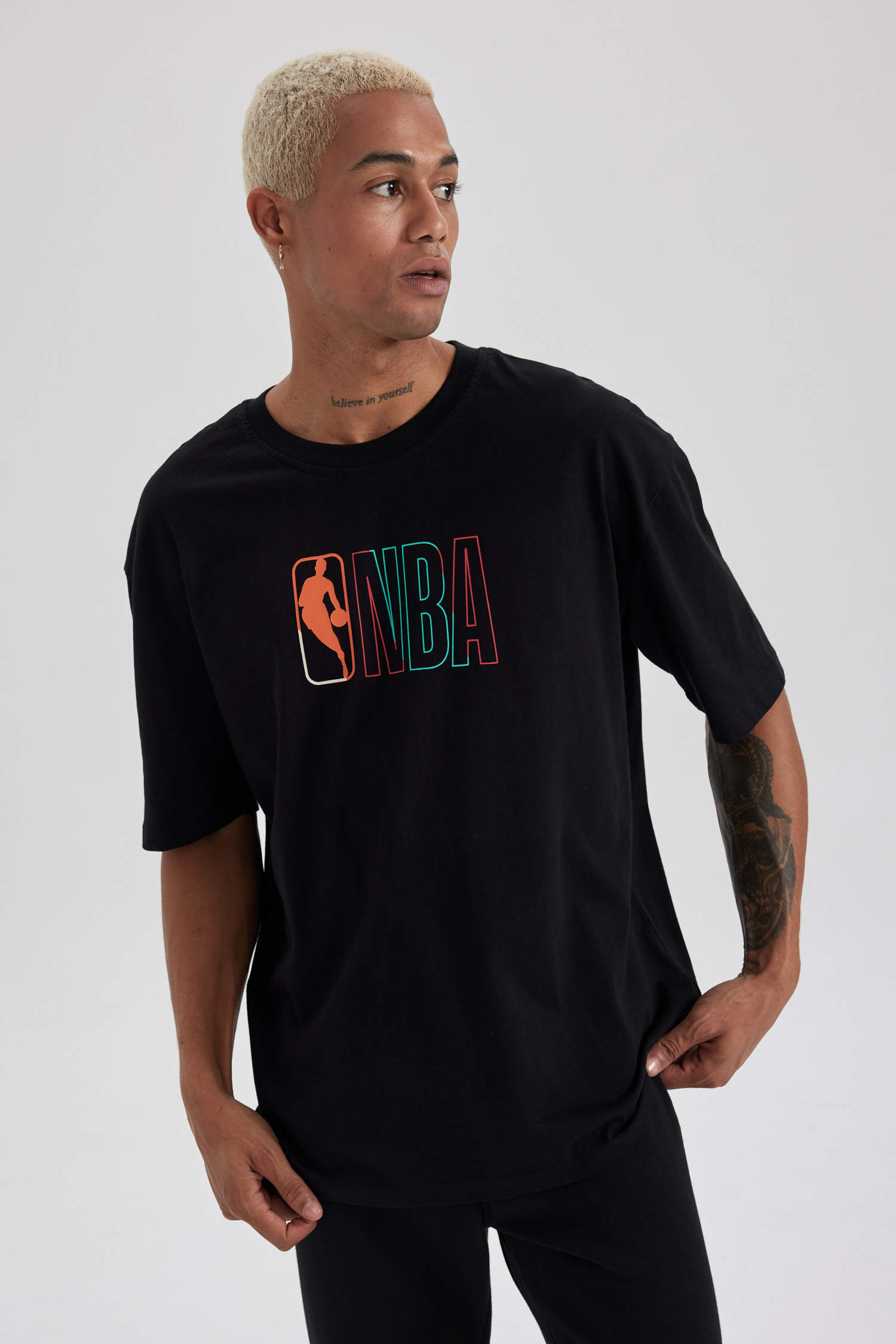 Defacto Fit NBA Miami Heat Licensed Oversize Fit Crew Neck T-Shirt