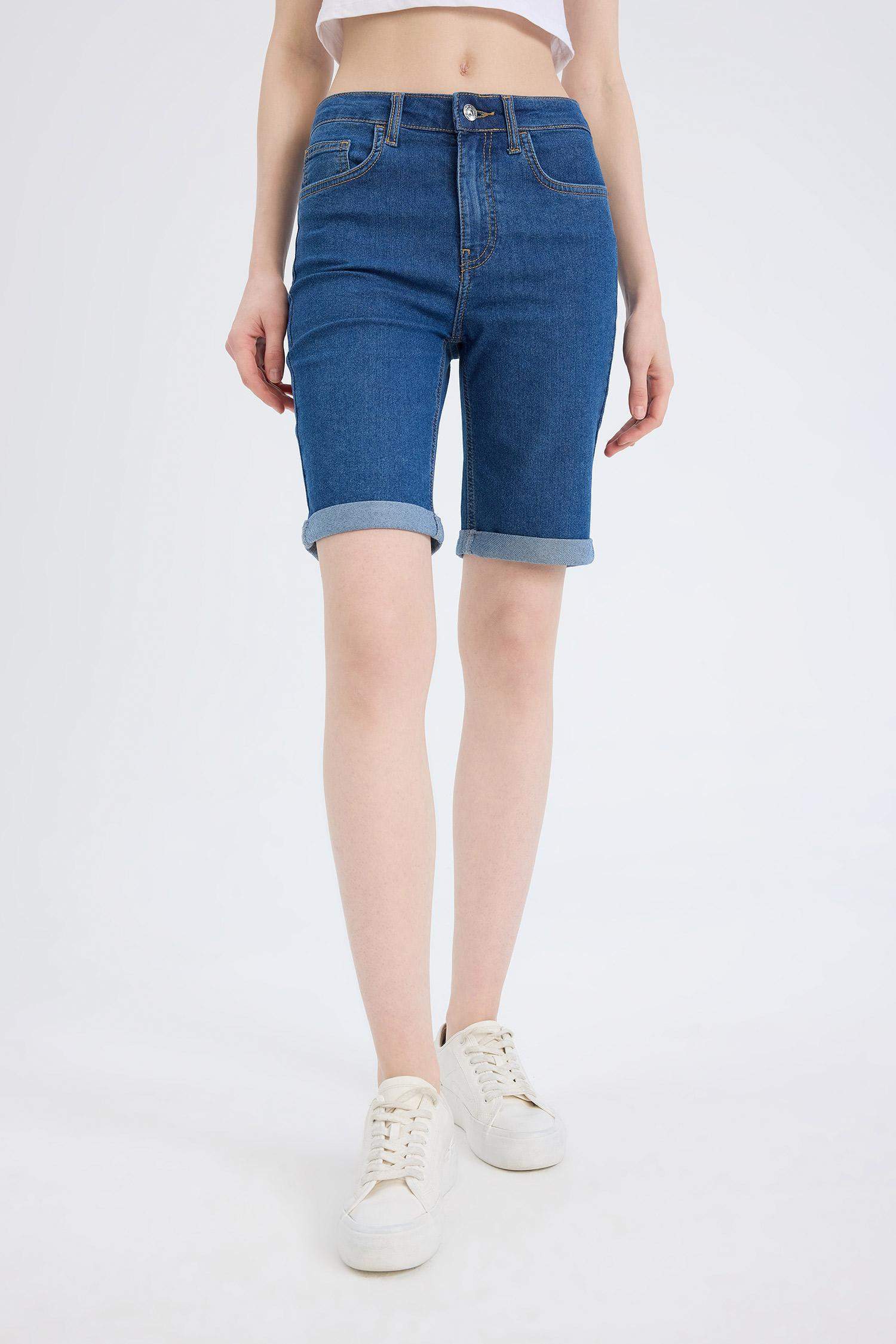 Normal Waist Folded Leg Denim Shorts