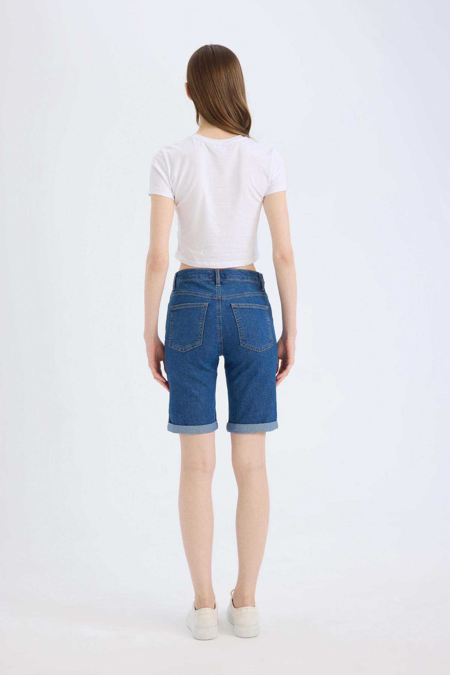 Normal Waist Folded Leg Denim Shorts