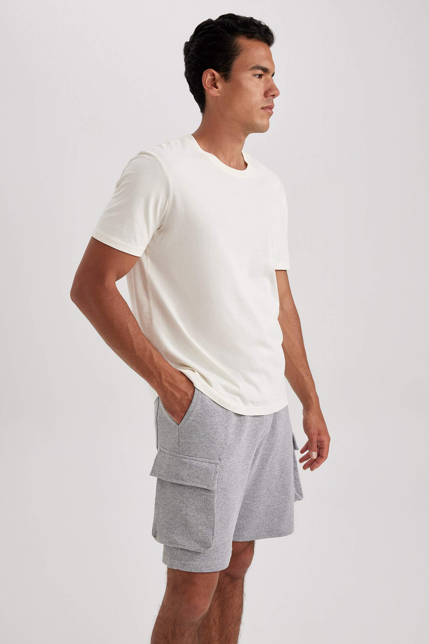 Шорты стандартного кроя